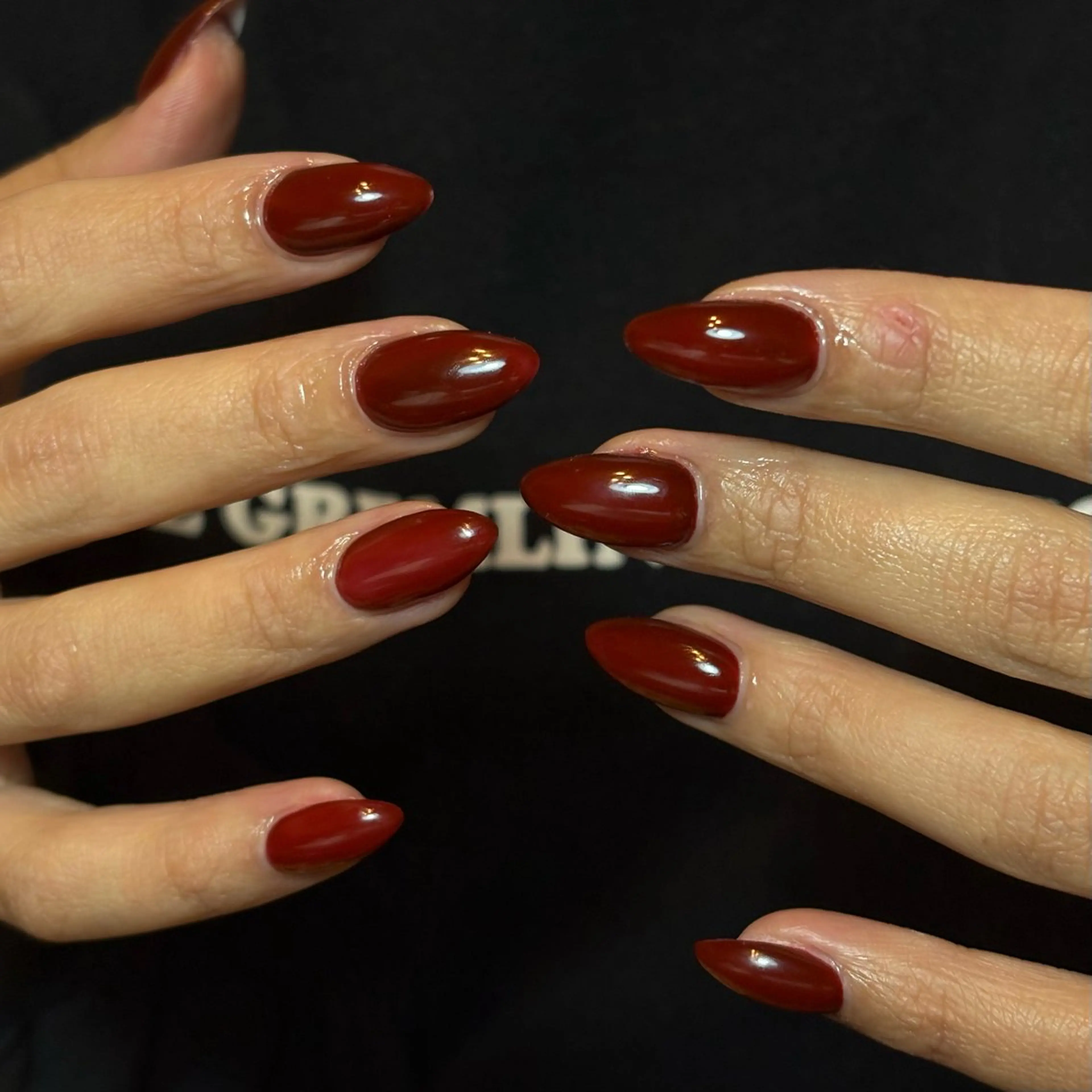 ネイル R nailのネイルデザイン