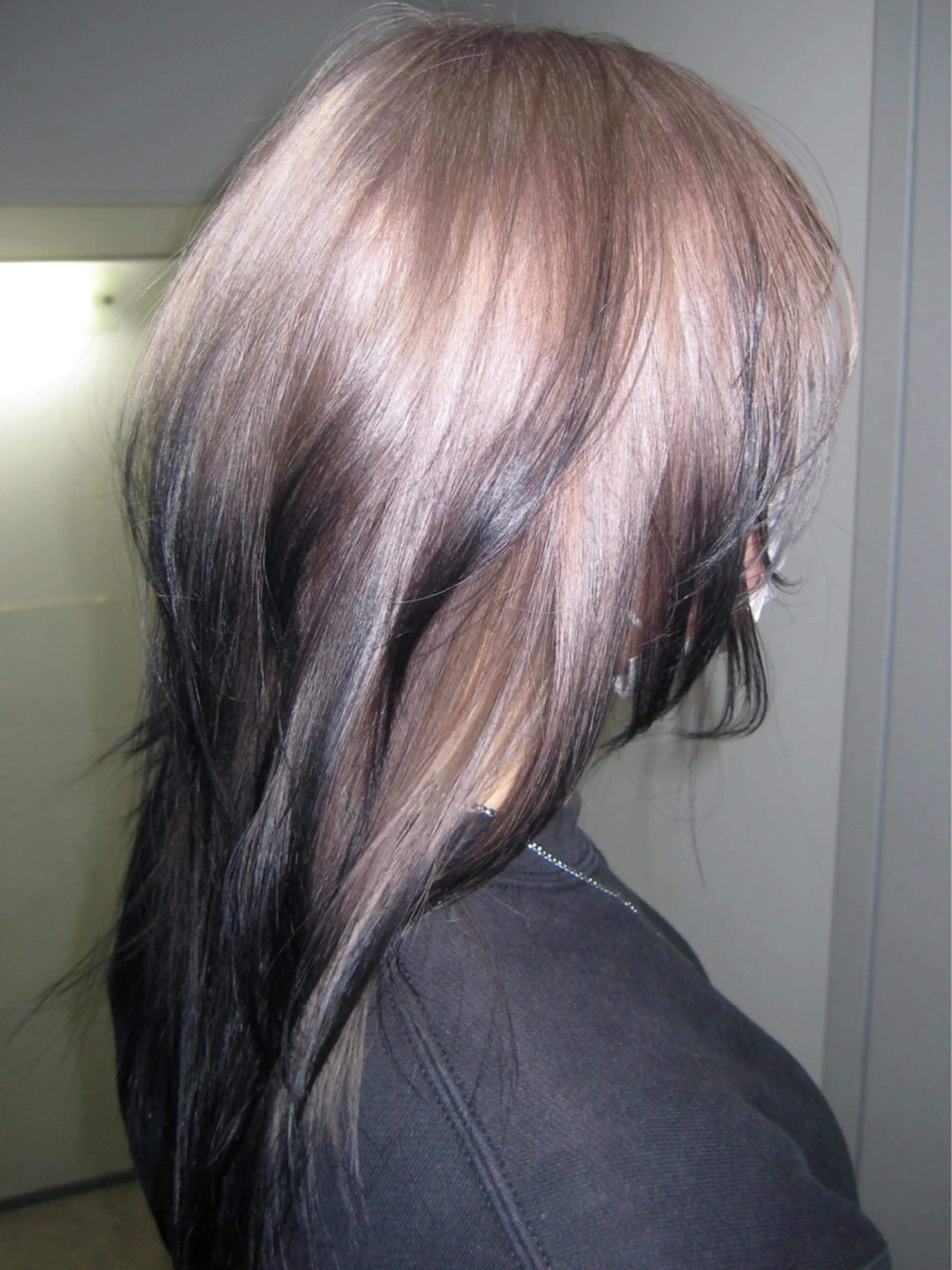 セミロング カラー ブリーチ デザインカラー cope’u ROWEN所属・🪽デザインカラー/ ブリーチ/陽向🪽のヘアスタイル