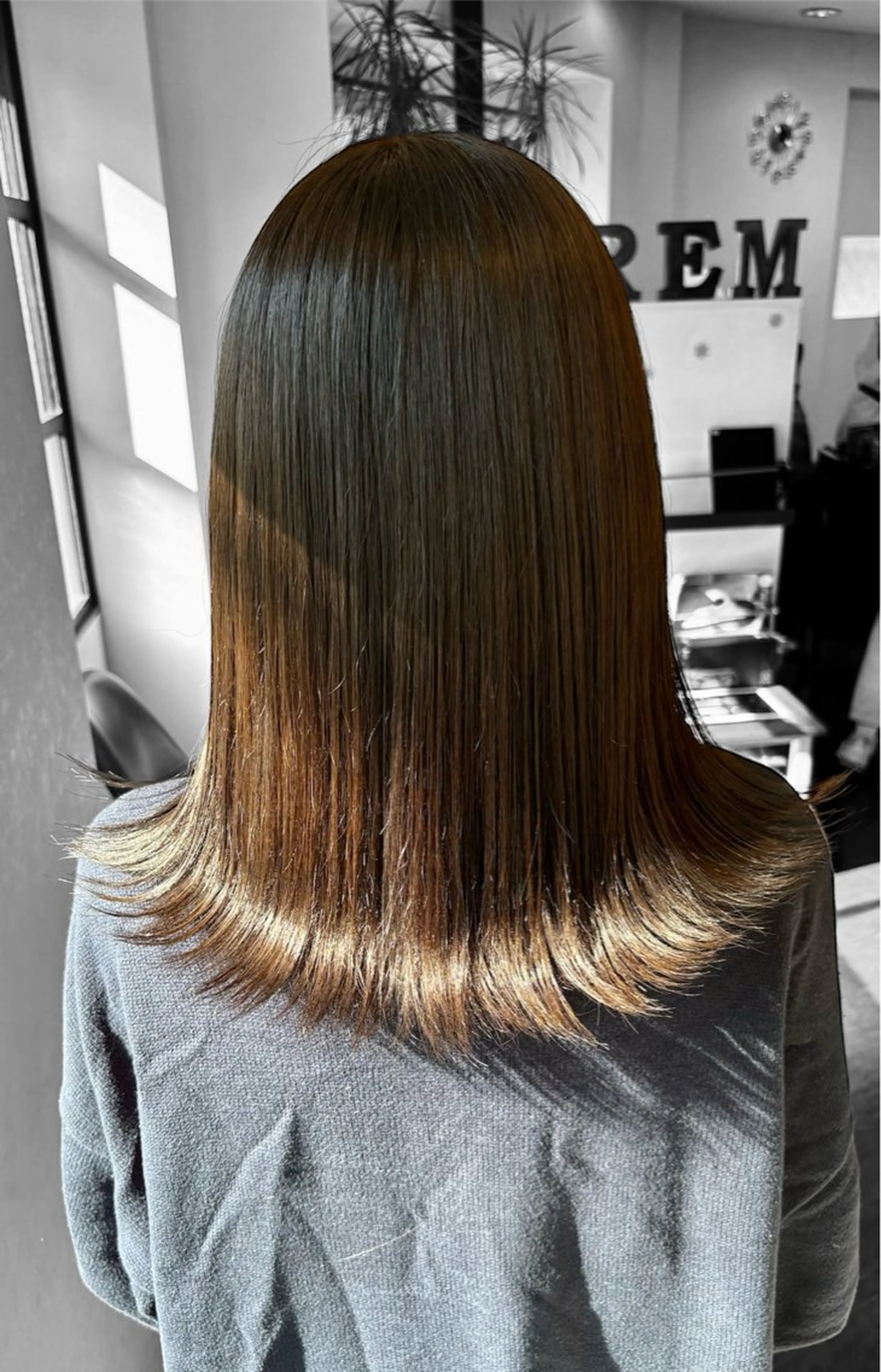 セミロング 🍎【LOREM】 Asami🍎のヘアスタイル