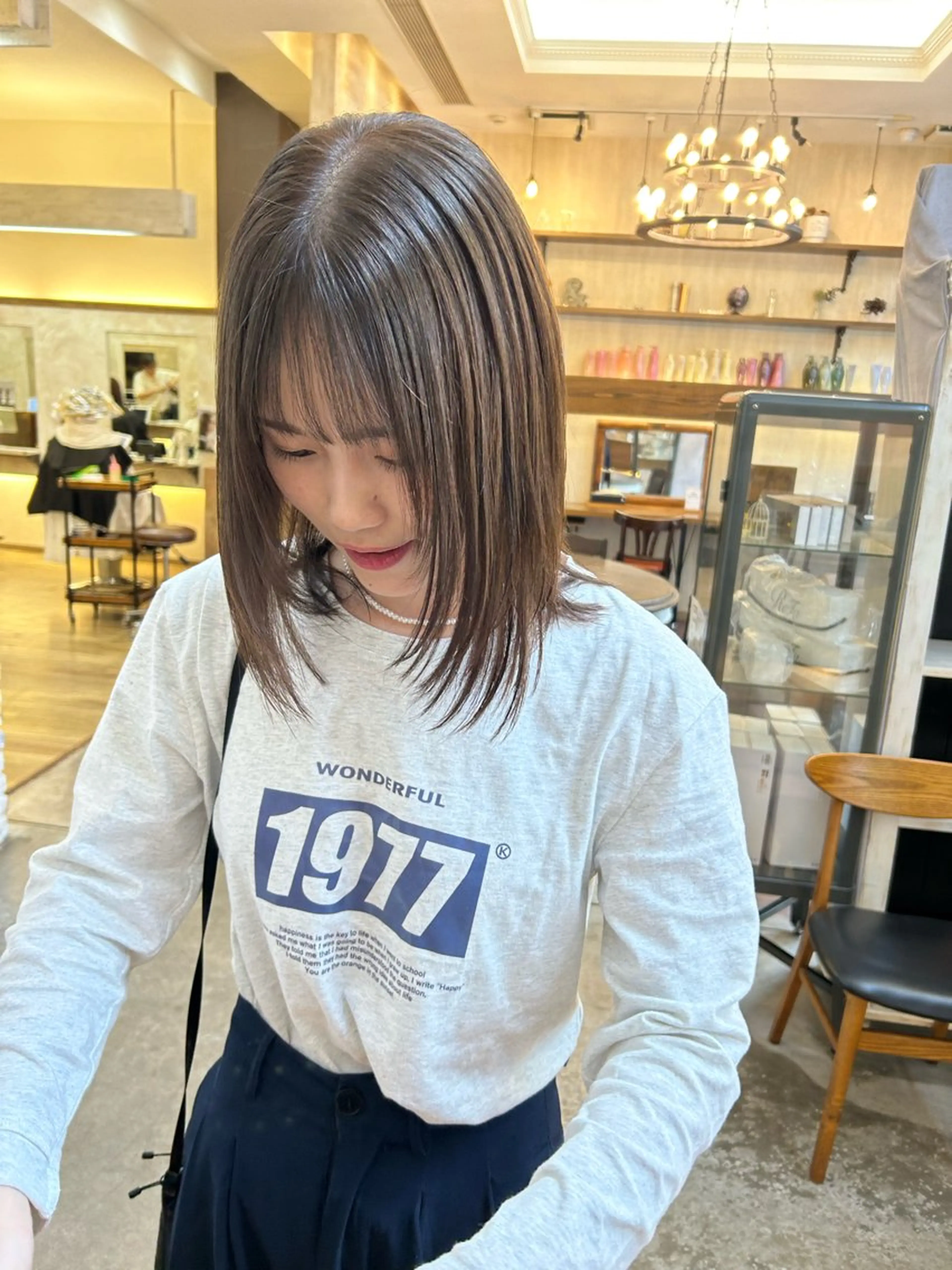 ミディアム レイヤーカット ume /YUEのヘアスタイル