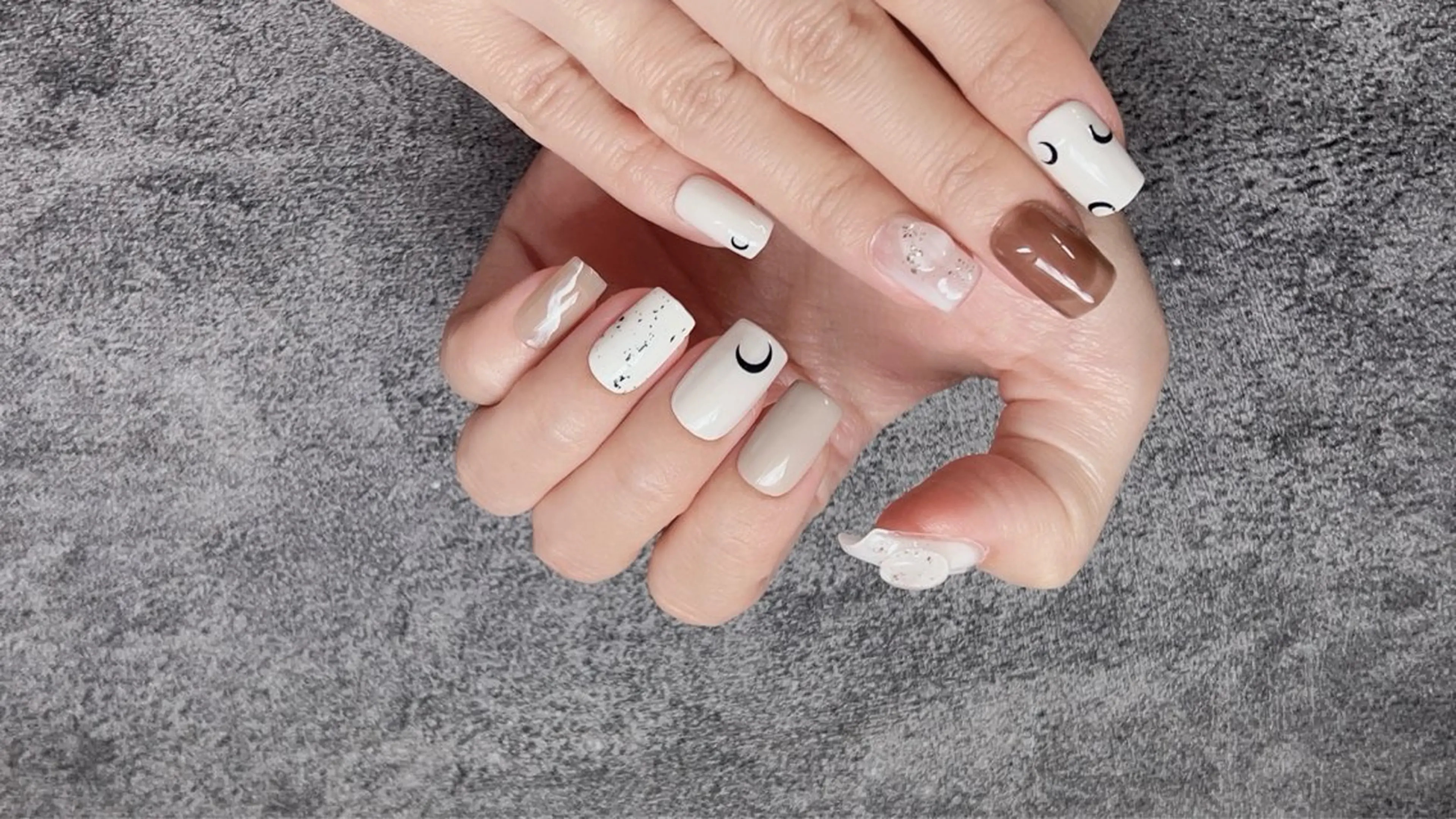 ショート amireux所属・チ まるこのネイルデザイン