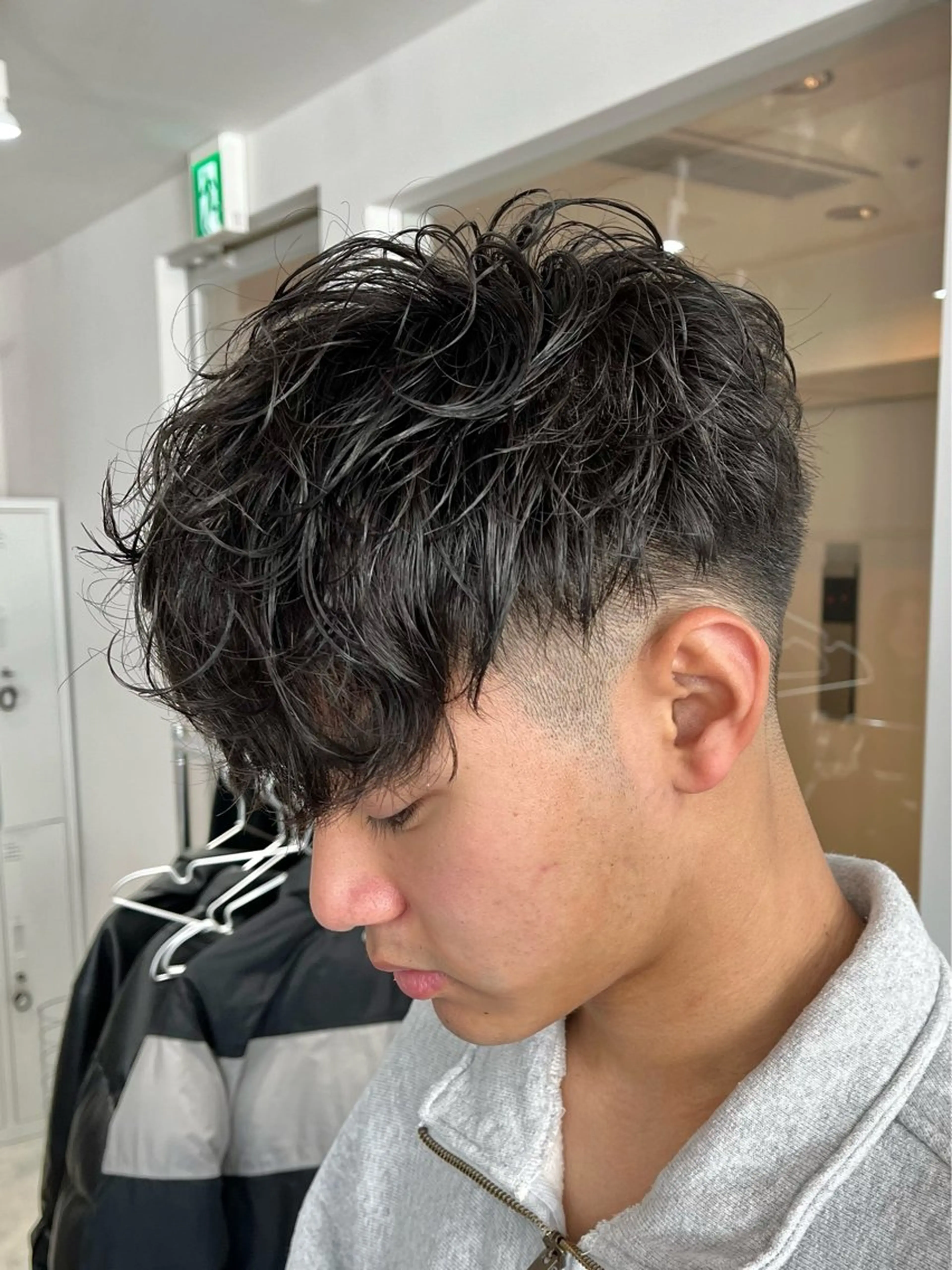 ショート パーマ メンズ メンズパーマ スペインカール カット パーマ 新潟メンズパーマ 新潟駅/小田拓実のヘアスタイル