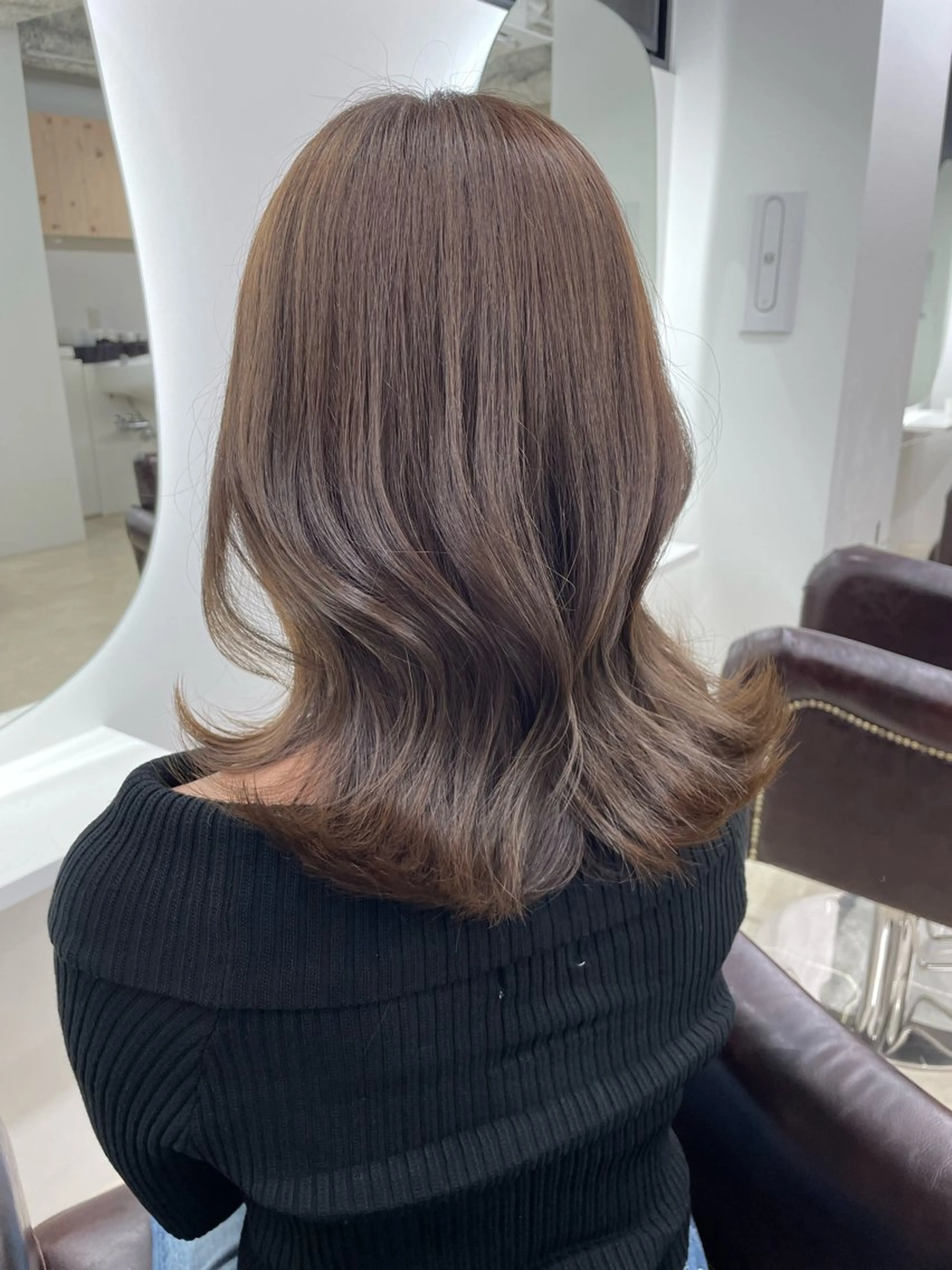 ミディアム カラー カット ヘアカラー トリートメント ヘアセット 新宿/韓国ヘア/ 髪質改善ストレートのヘアスタイル