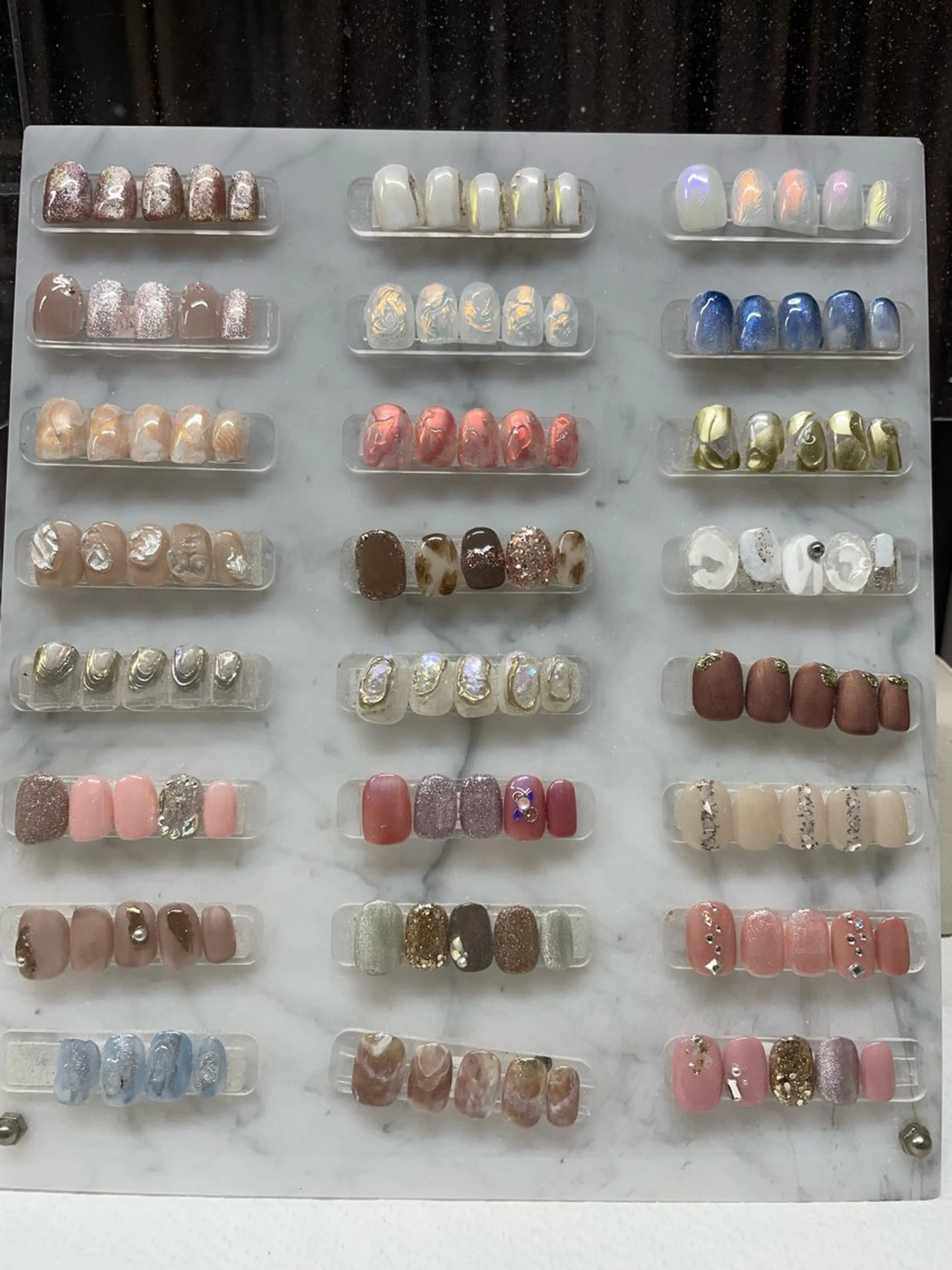 ネイル アートネイル petit 薄窪のネイルデザイン