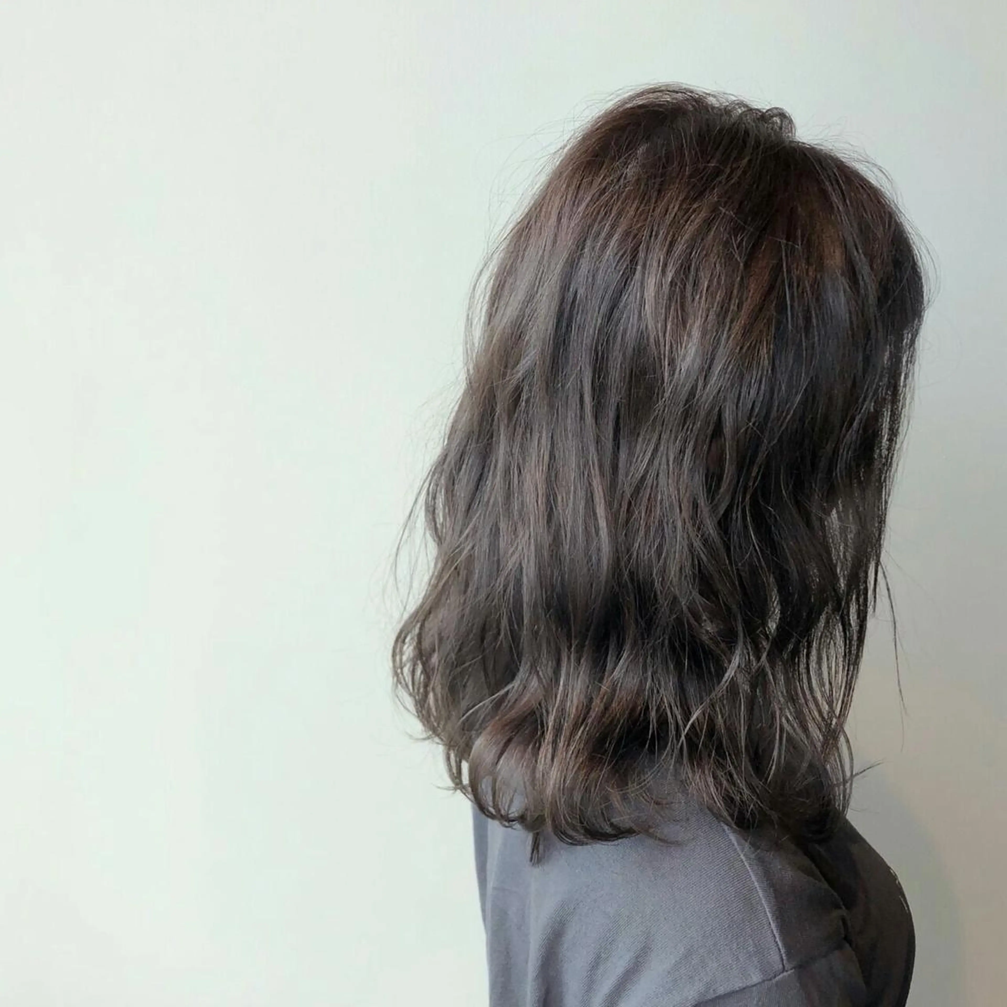 ミディアム カラー 髪質改善/艶髪 🫧高橋湧也のヘアスタイル