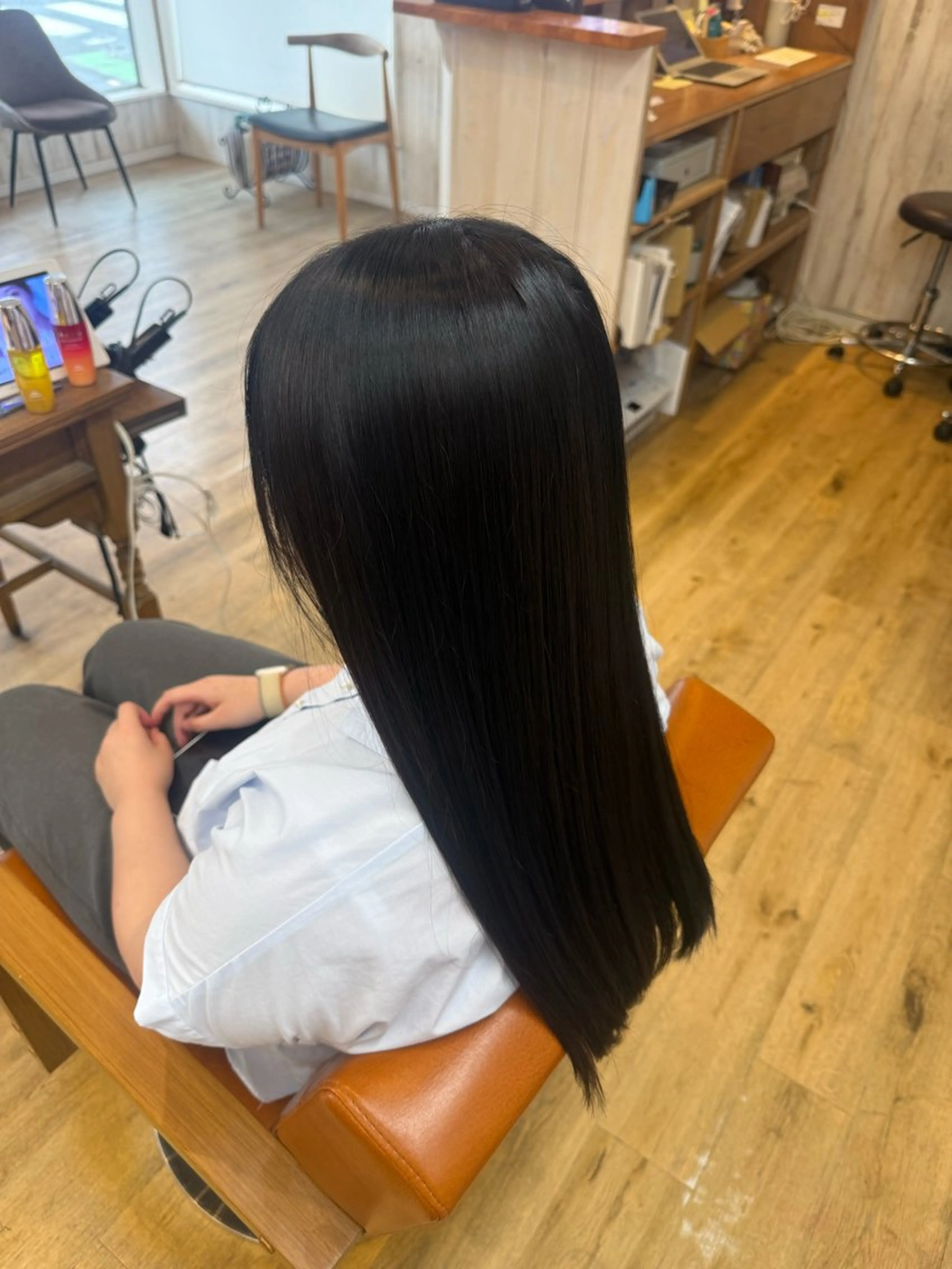カラー 山中 希来のヘアスタイル
