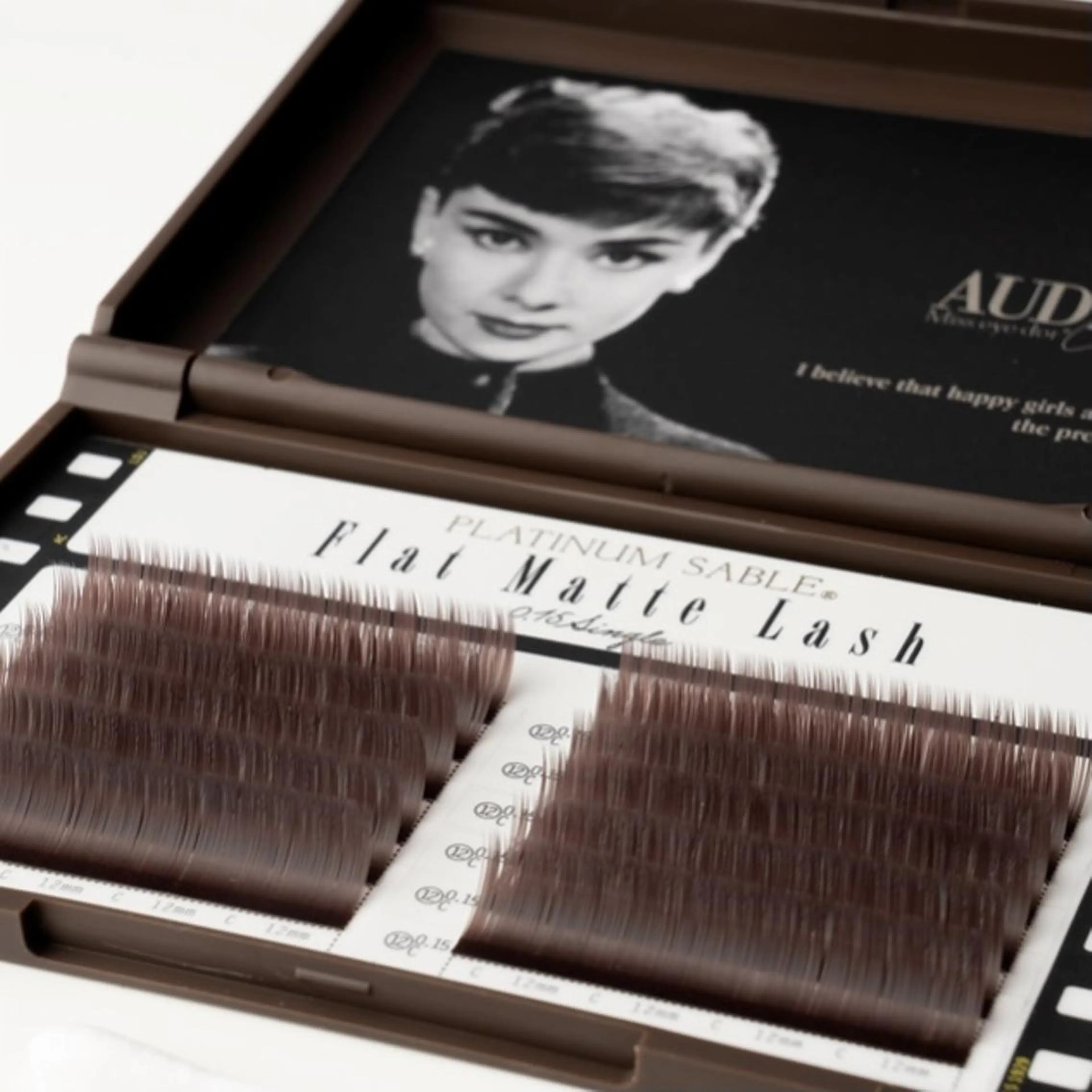 マツエク・マツパ one. stop.laboの眉毛・アイブロウイメージ