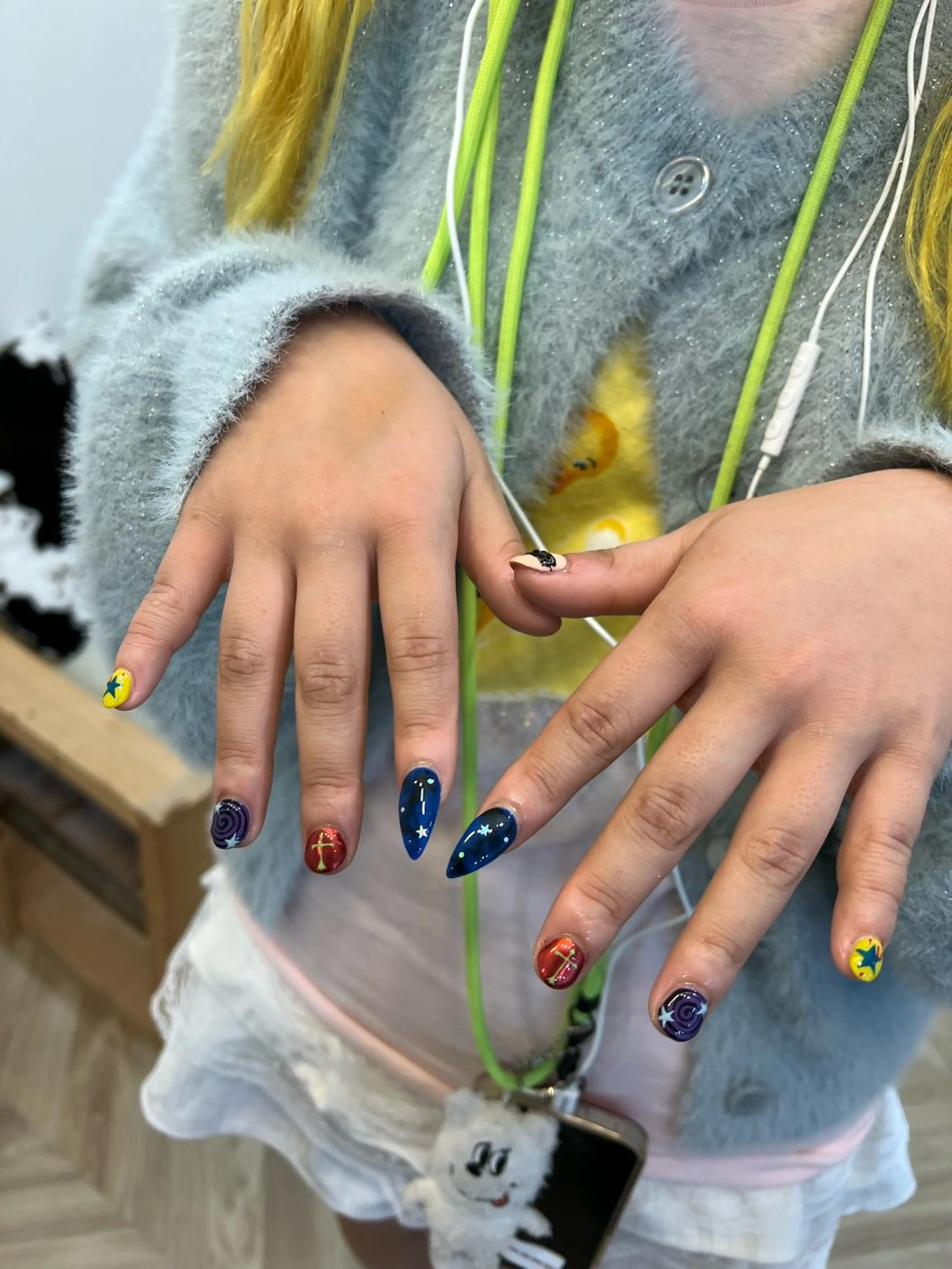 ネイル ハンドネイル フットネイル ハンドケア Nes.Nail所属・Miyagi Asamiのネイルデザイン