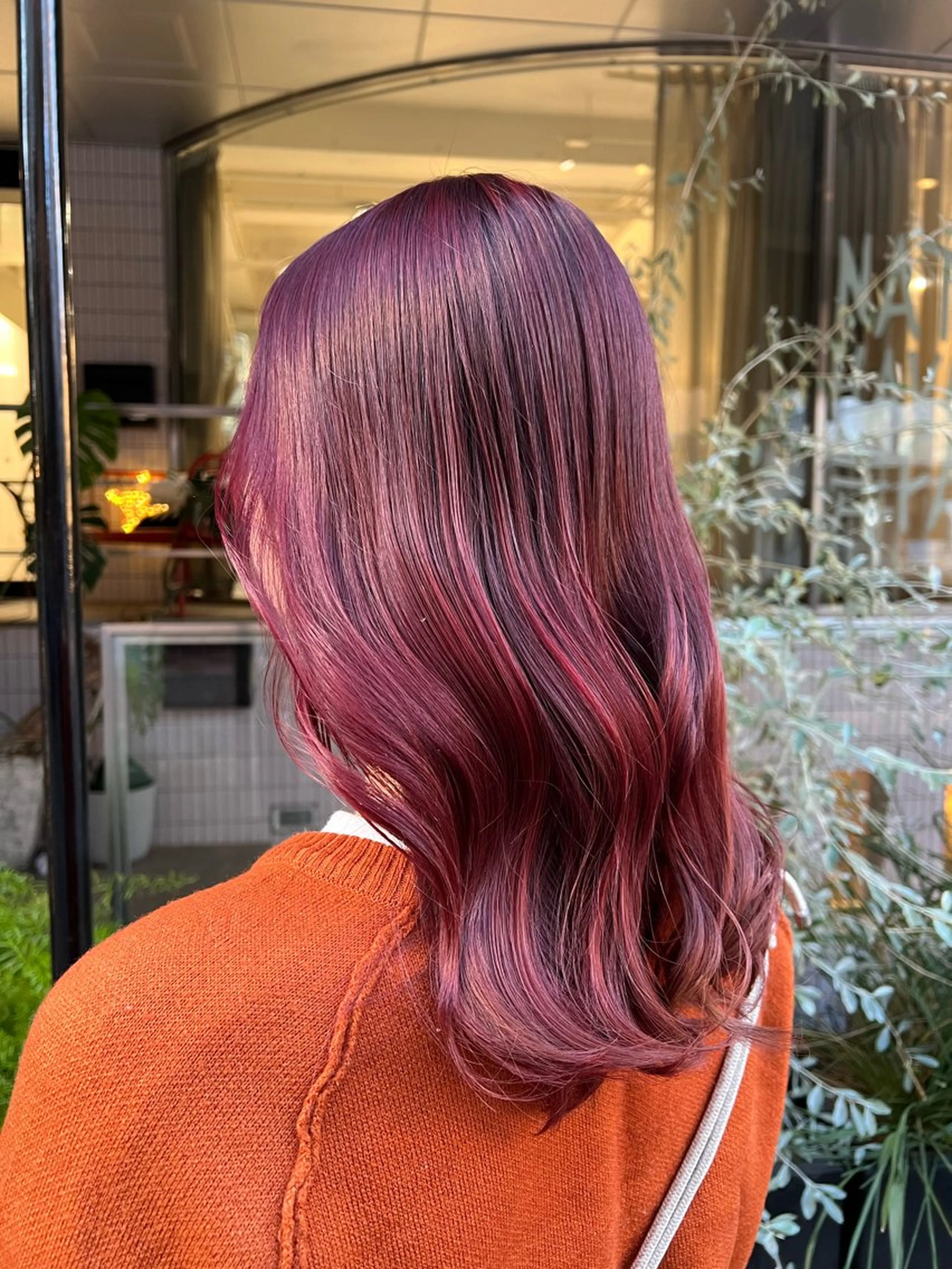 セミロング 似合わせカット 小林愛奈のヘアスタイル