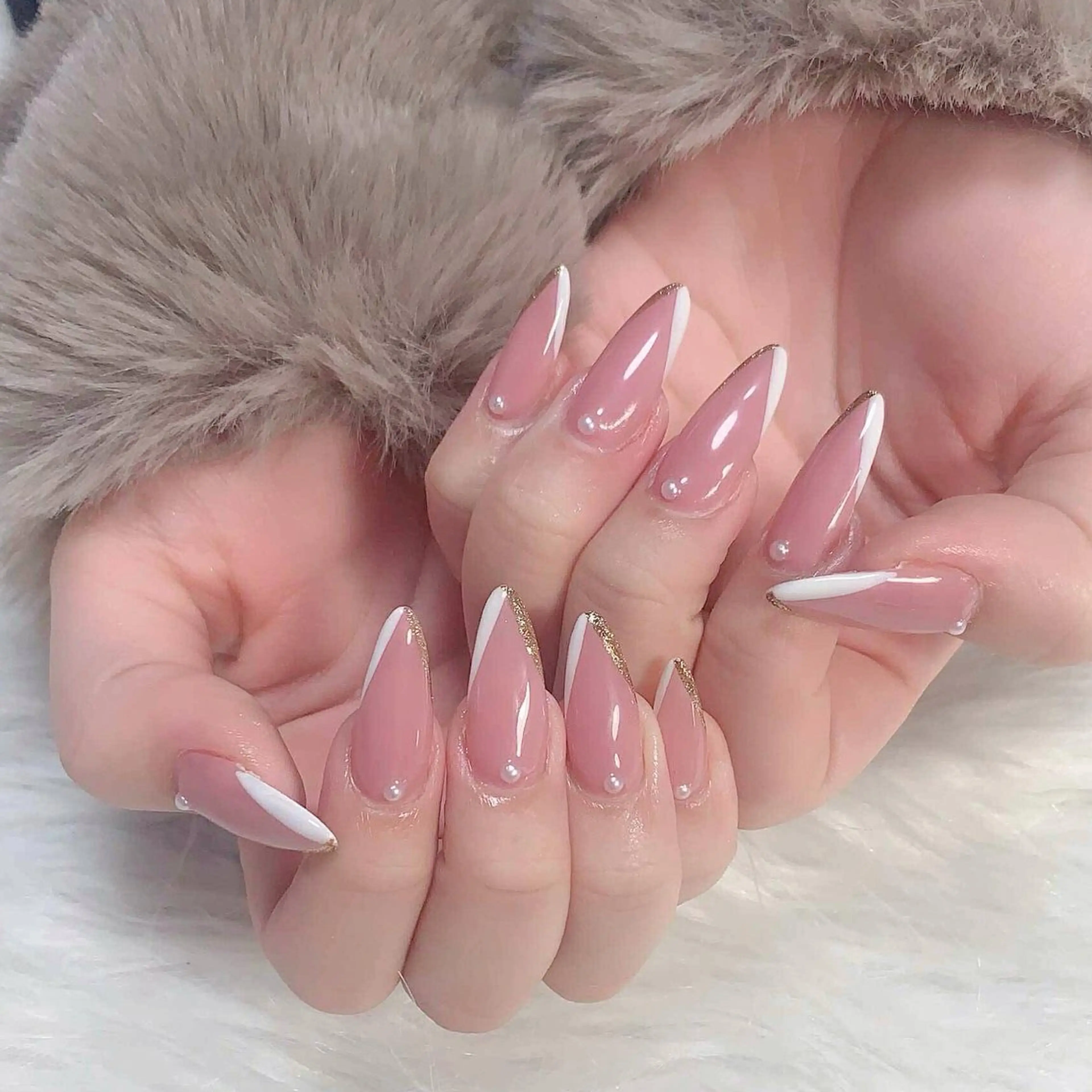 ネイル オーロラネイル クリアネイル 成人式 フラッシュネイル ジェルネイル ハンドネイル Amee Nail Salonのネイルデザイン