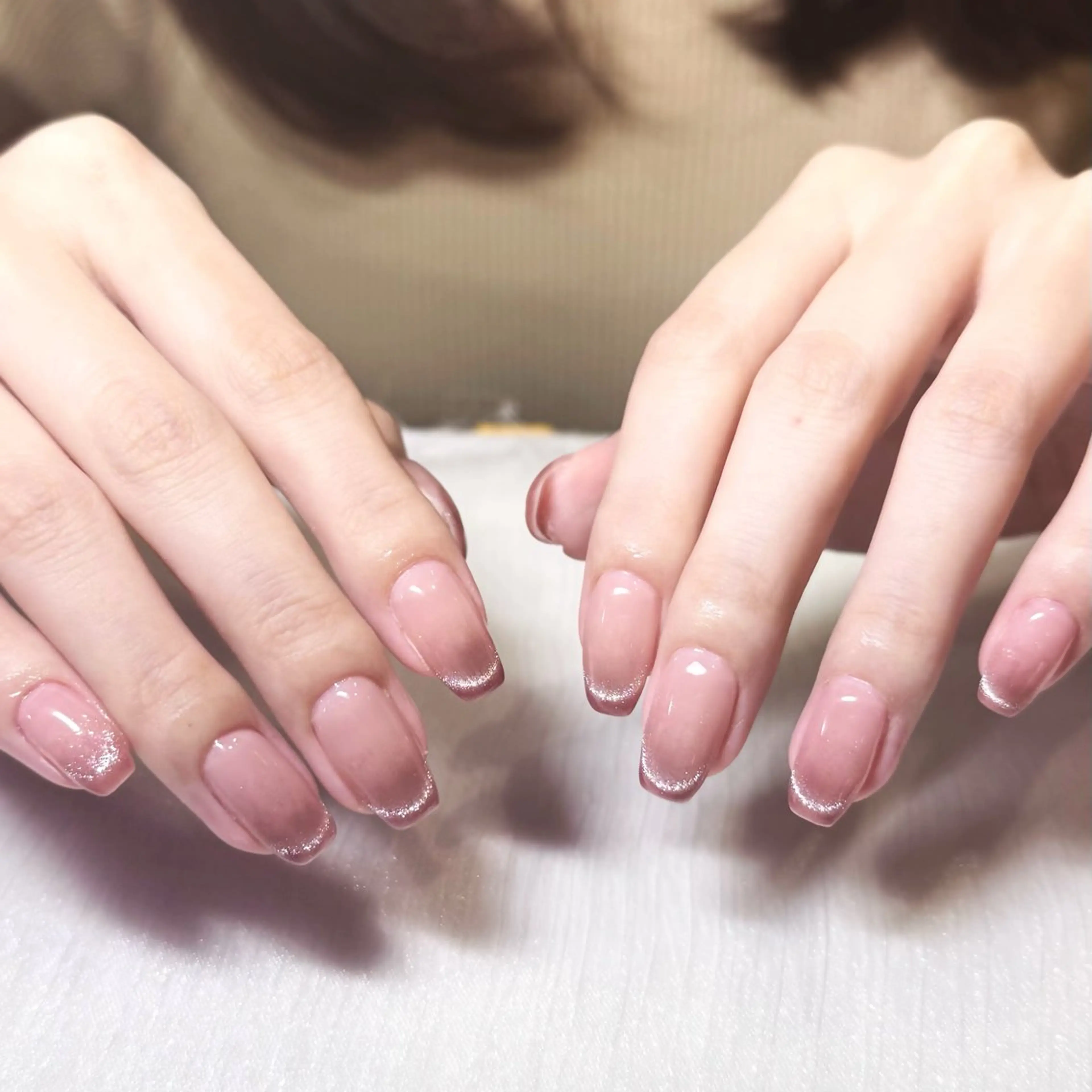 ネイル アートネイル オーロラネイル ガーリー キラキラネイル 韓国ネイル ハンドネイル DEMAIN- 🌸のネイルデザイン