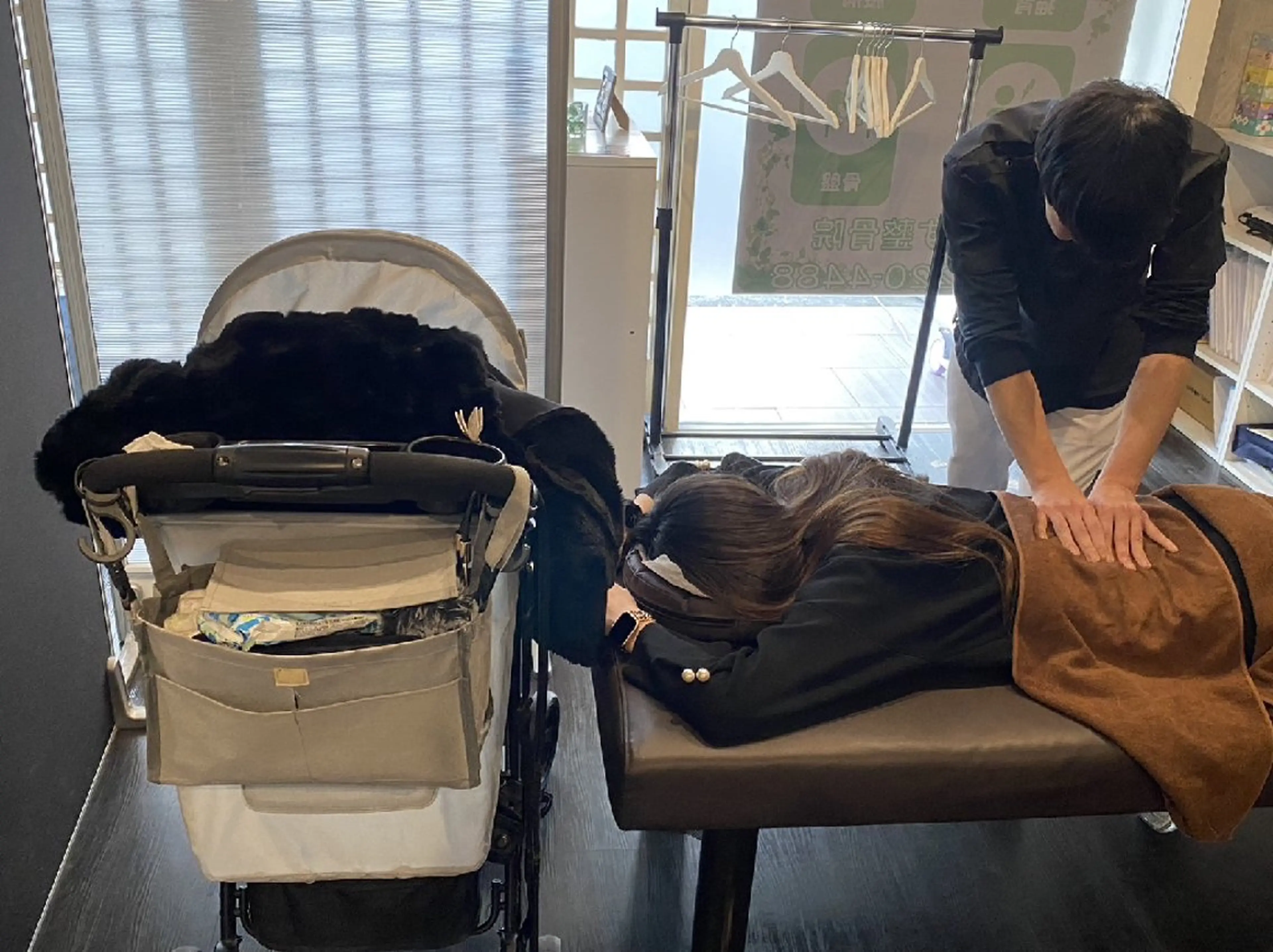 産後骨盤矯正＋全身マッサージ(お子さま連れ可能)の写真