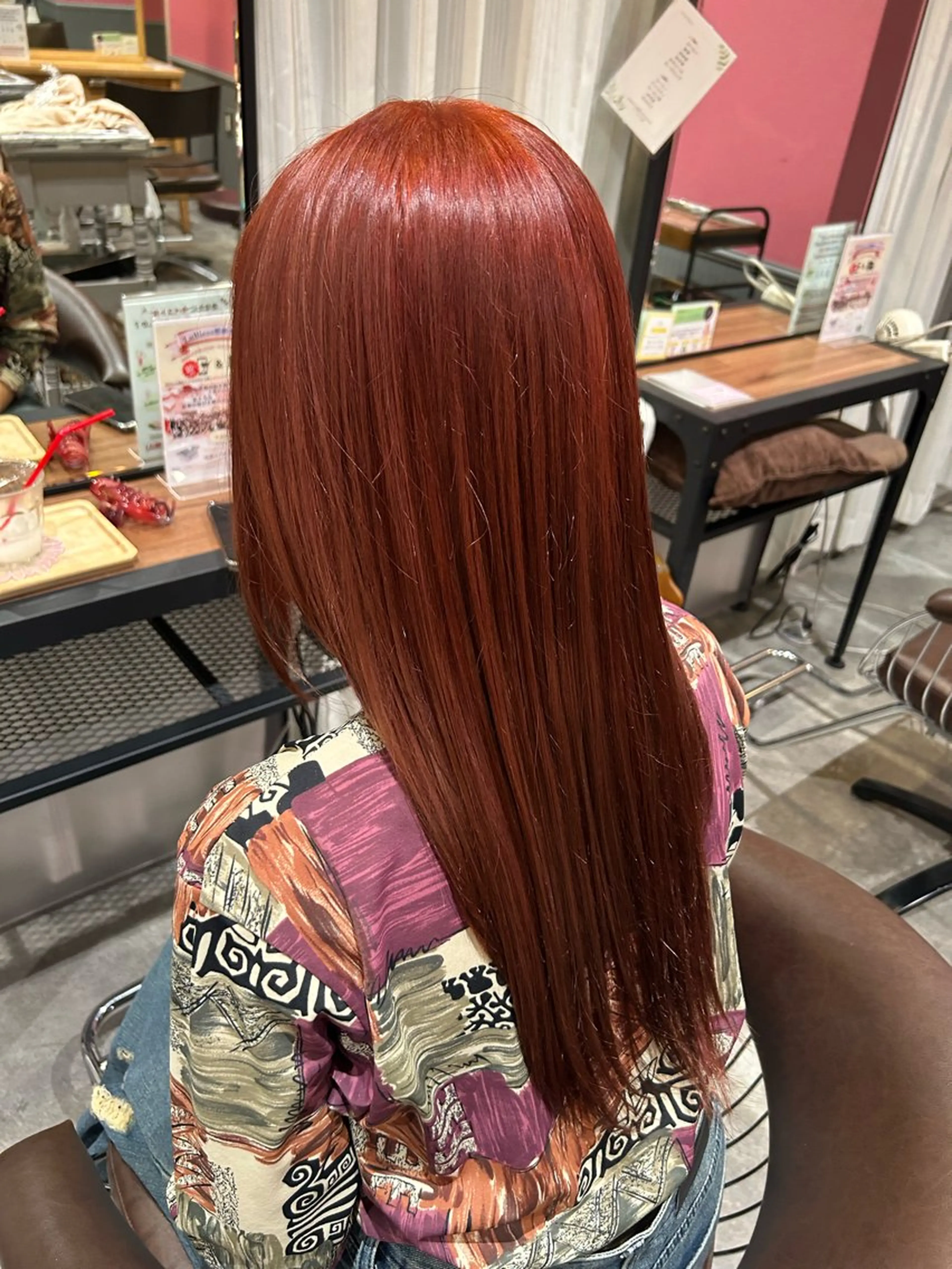 ロング カラー ブリーチ ブリーチなしカラー オレンジ ピンクカラー ヘアカラー LaBless うえのあかねのヘアスタイル