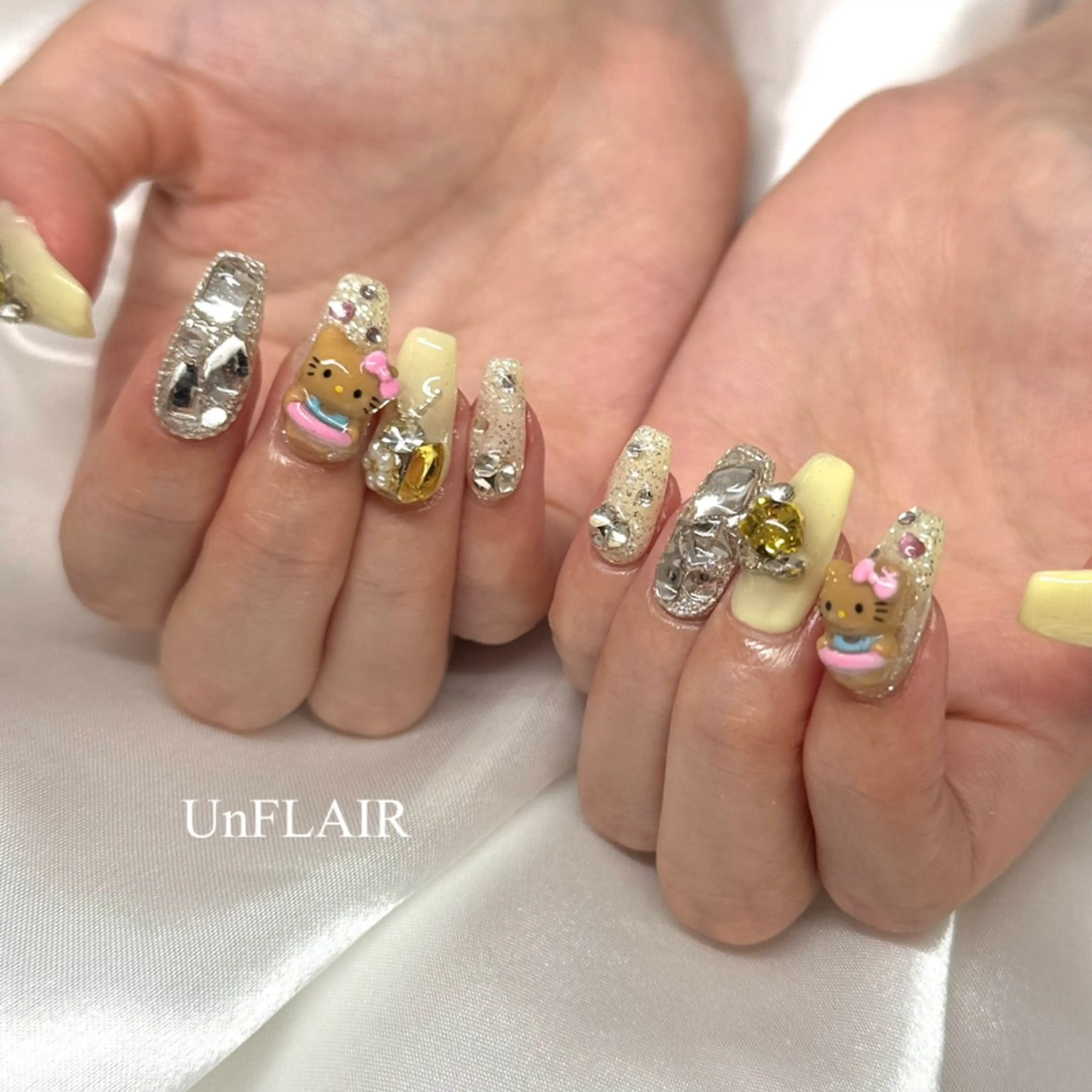ネイル ハンドネイル UnFLAIR 麻布十番店🧸NAOのネイルデザイン