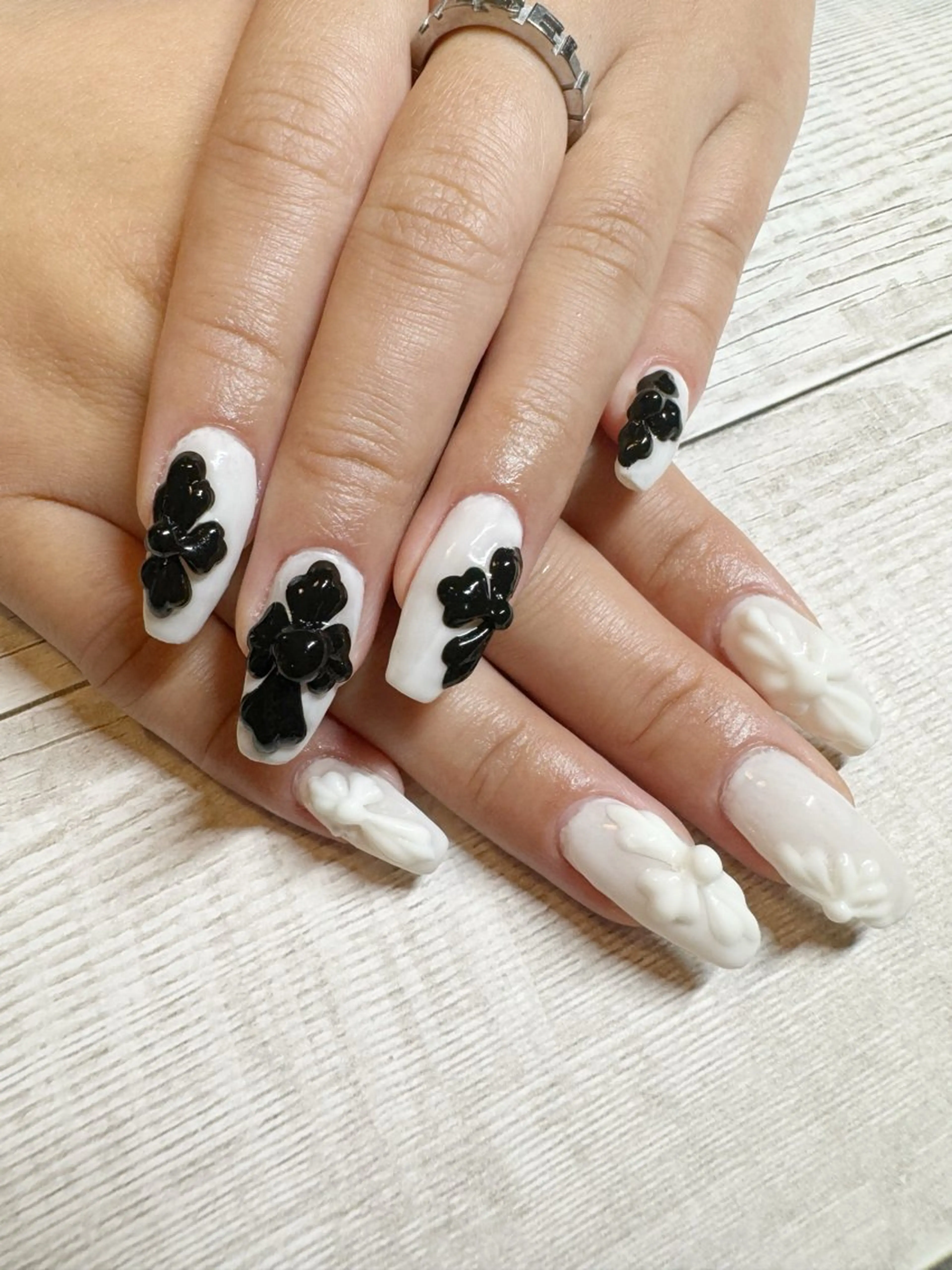 ネイル アートネイル ホワイト Gaudi.Nail Rinaのその他イメージ