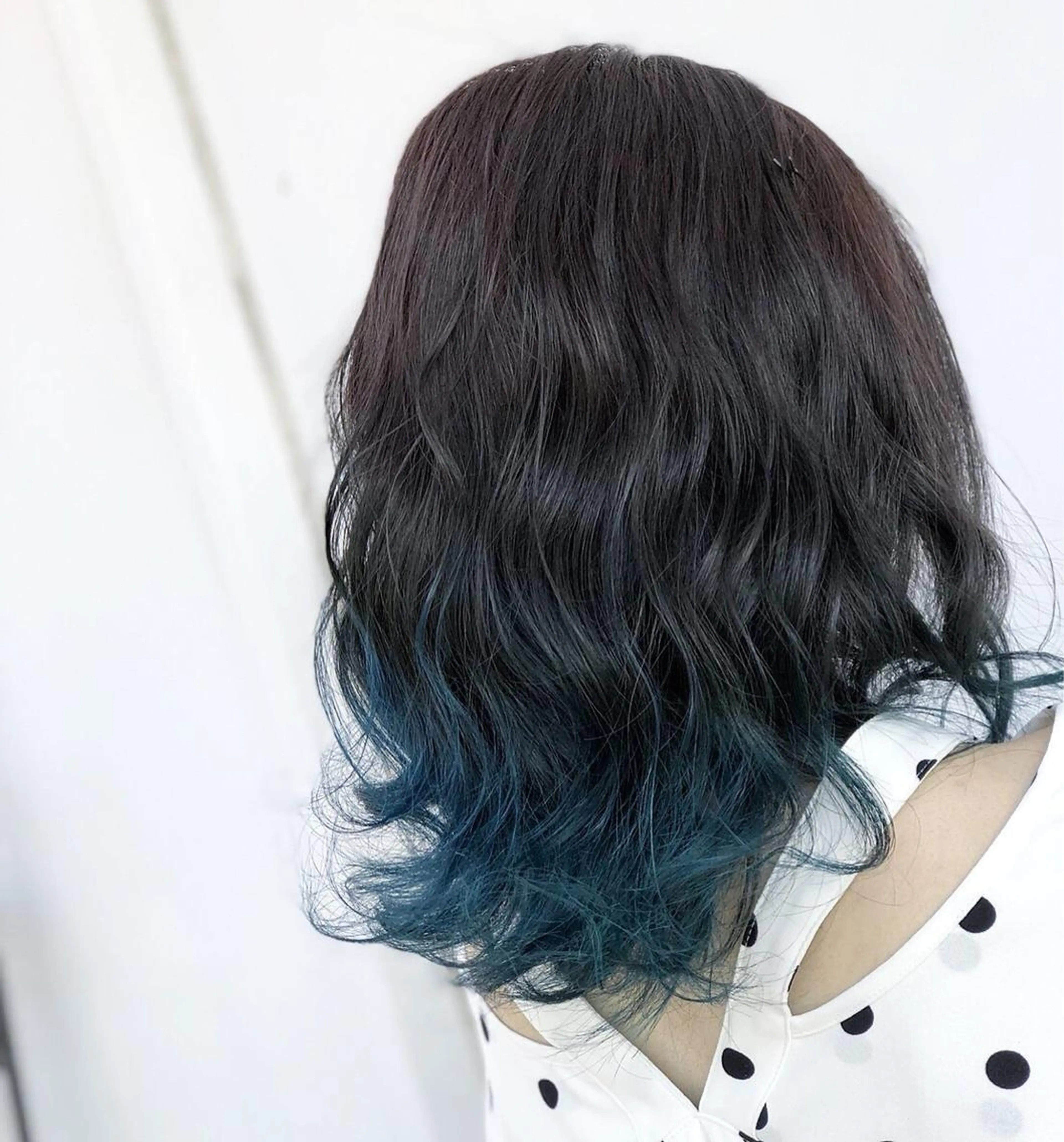 ミディアム 下條 真のヘアスタイル