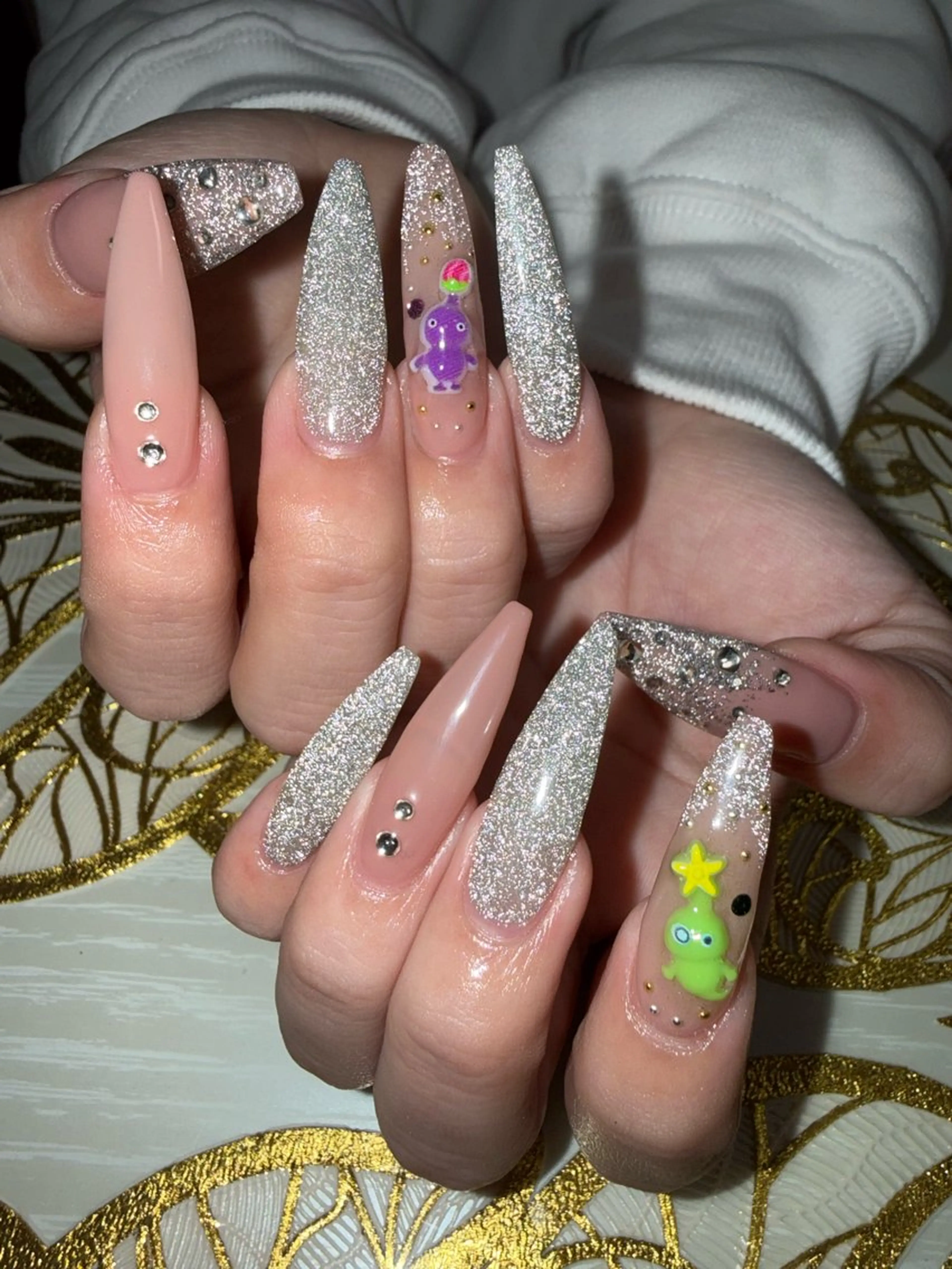 長さ出し(M​〜​L)/チップ   デザイン/パーツ盛り放題の写真