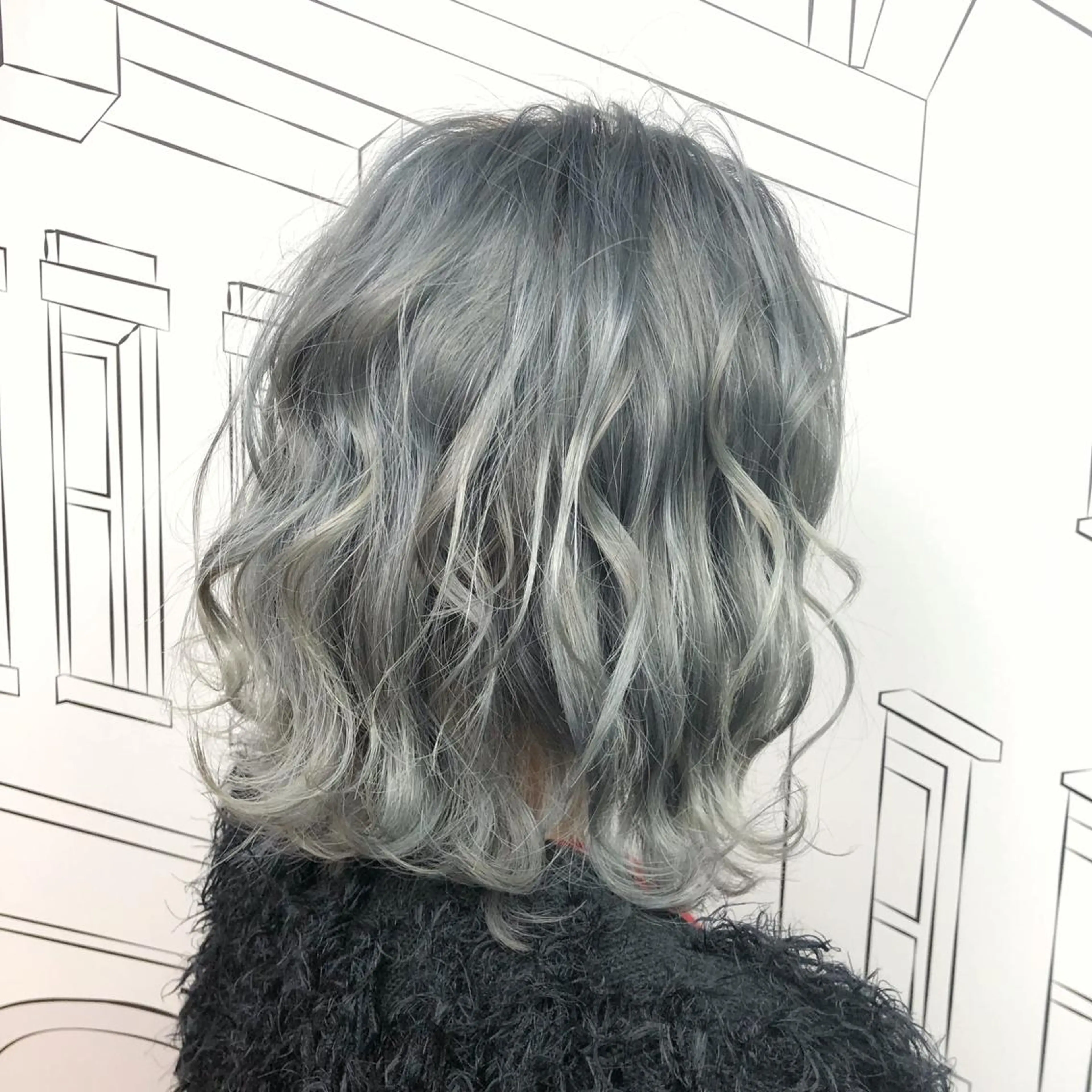 ミディアム カラー ブリーチ ヘアカラー レイヤー⭐️カラー ⭐️平川雅史のヘアスタイル