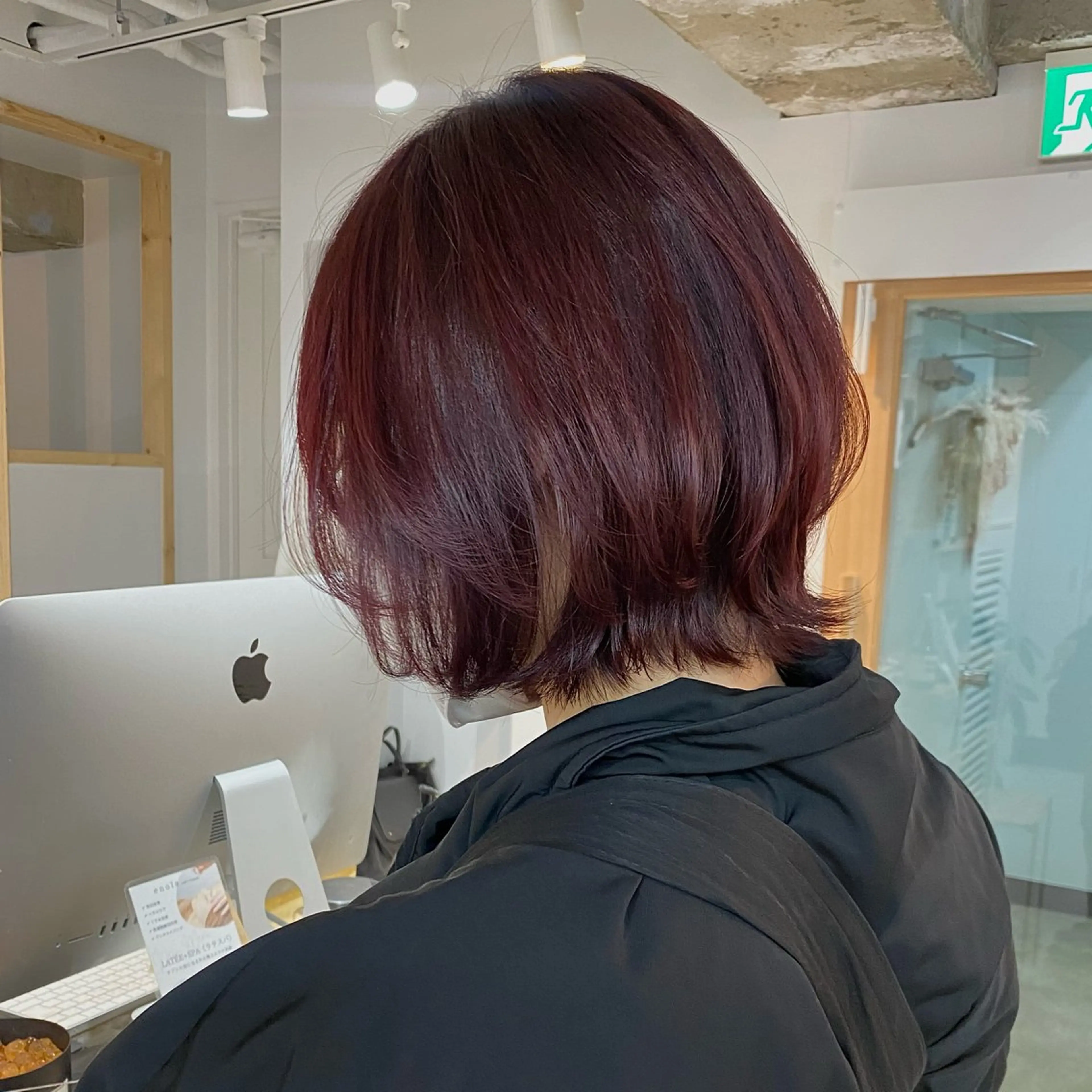 ショート カラー ROE 日吉のヘアスタイル