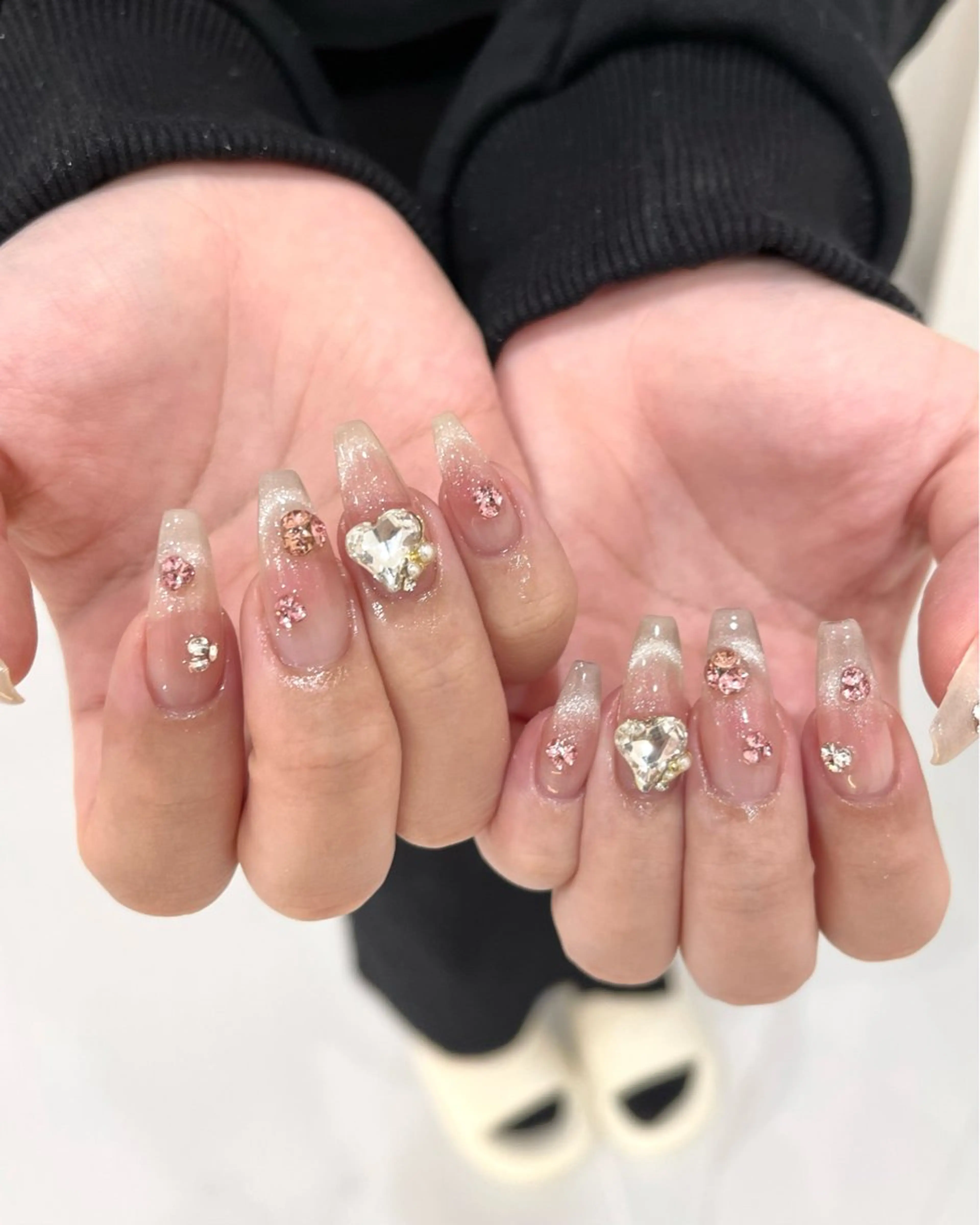 ネイル FLY NAIL&Eyelash Salon 梅田店所属・YUKI FUKUMARUのマツエク・マツパデザイン