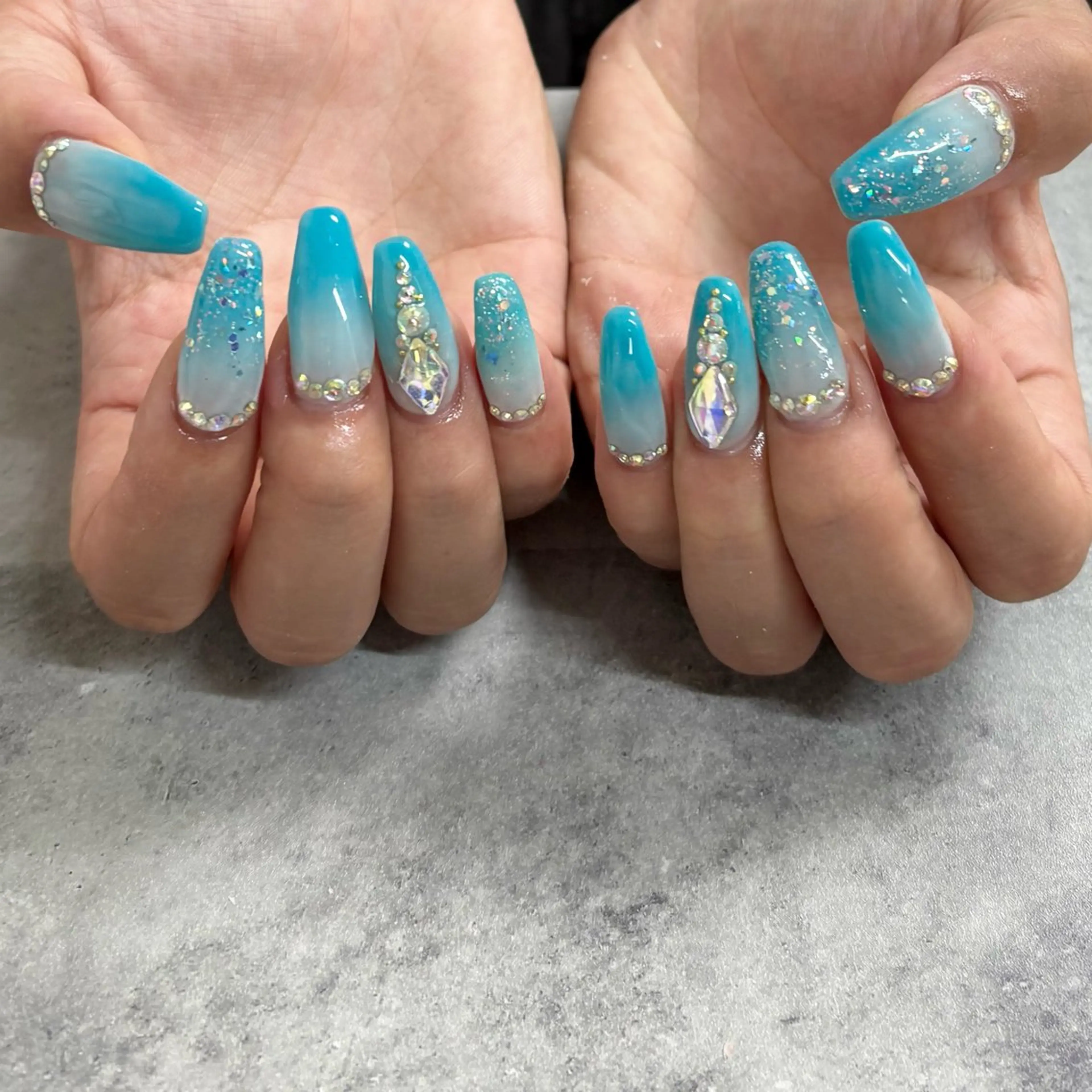 ネイル FELICE ﾌｪﾘｰﾁｪのネイルデザイン