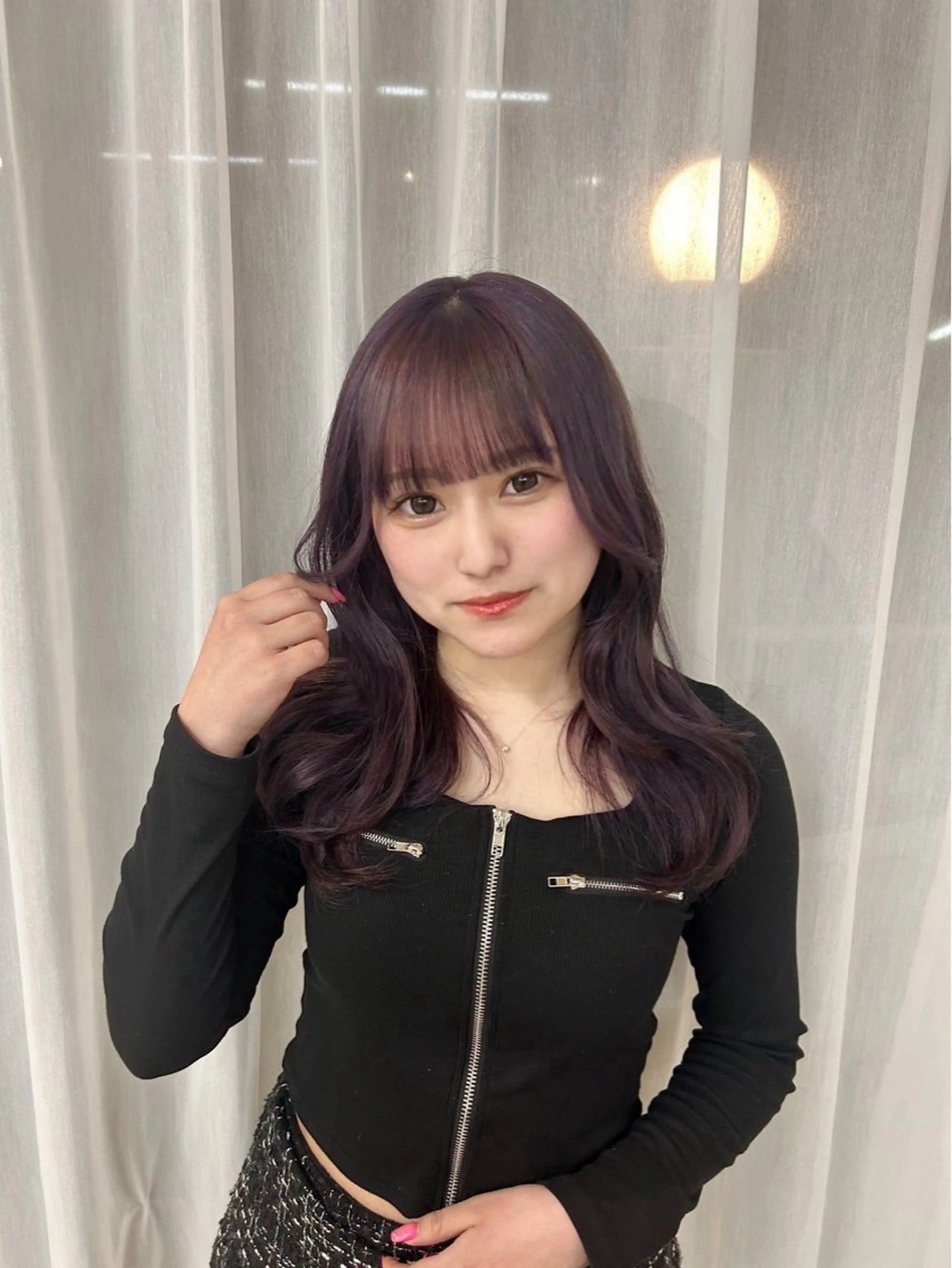 セミロング カラー suri-ru hair【スリールヘアー】所属・FURUSAWA AOIのヘアスタイル