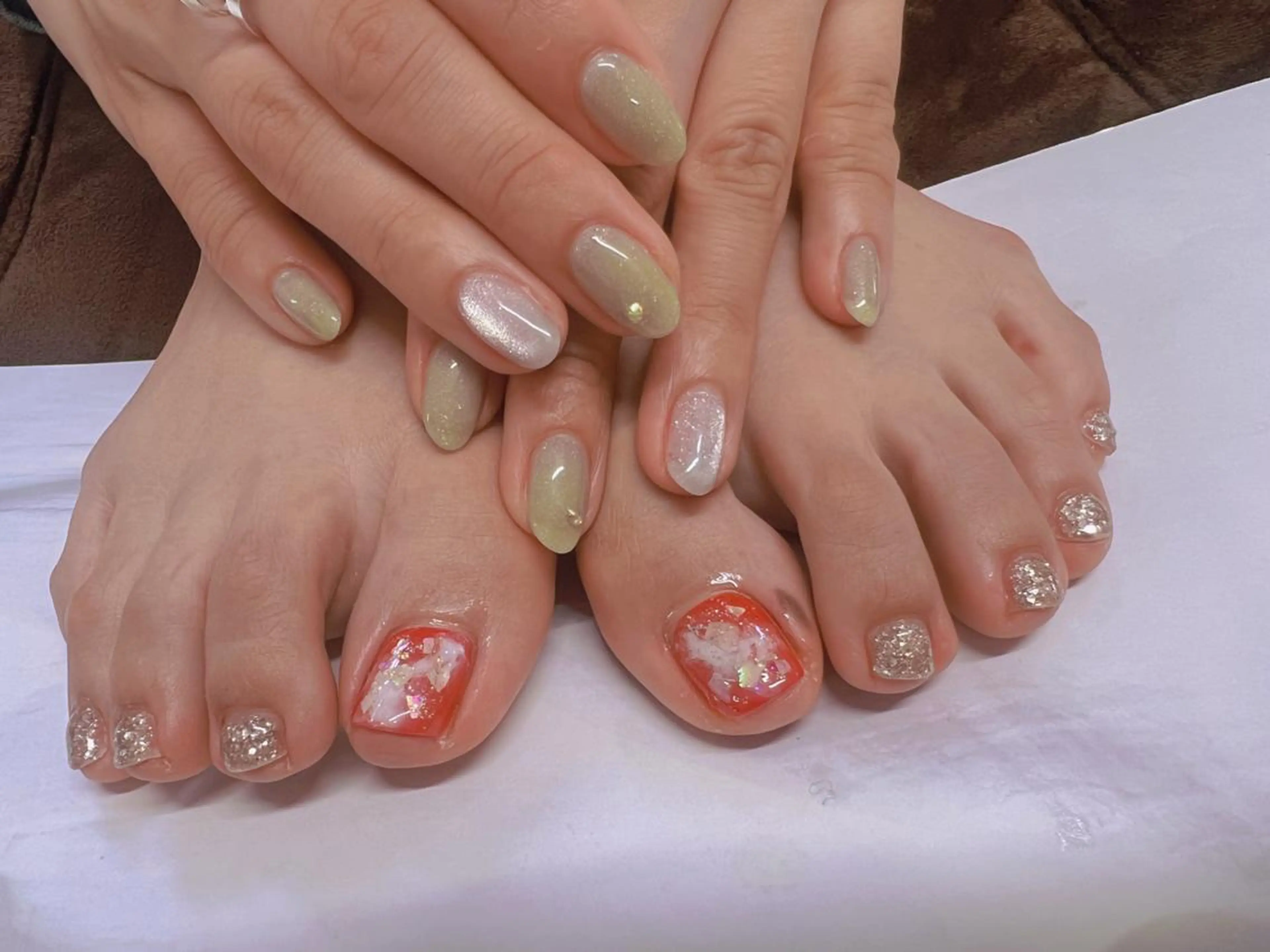 ネイル ハンドネイル フットネイル ビューティーサロン ヘゼリヒのネイルデザイン