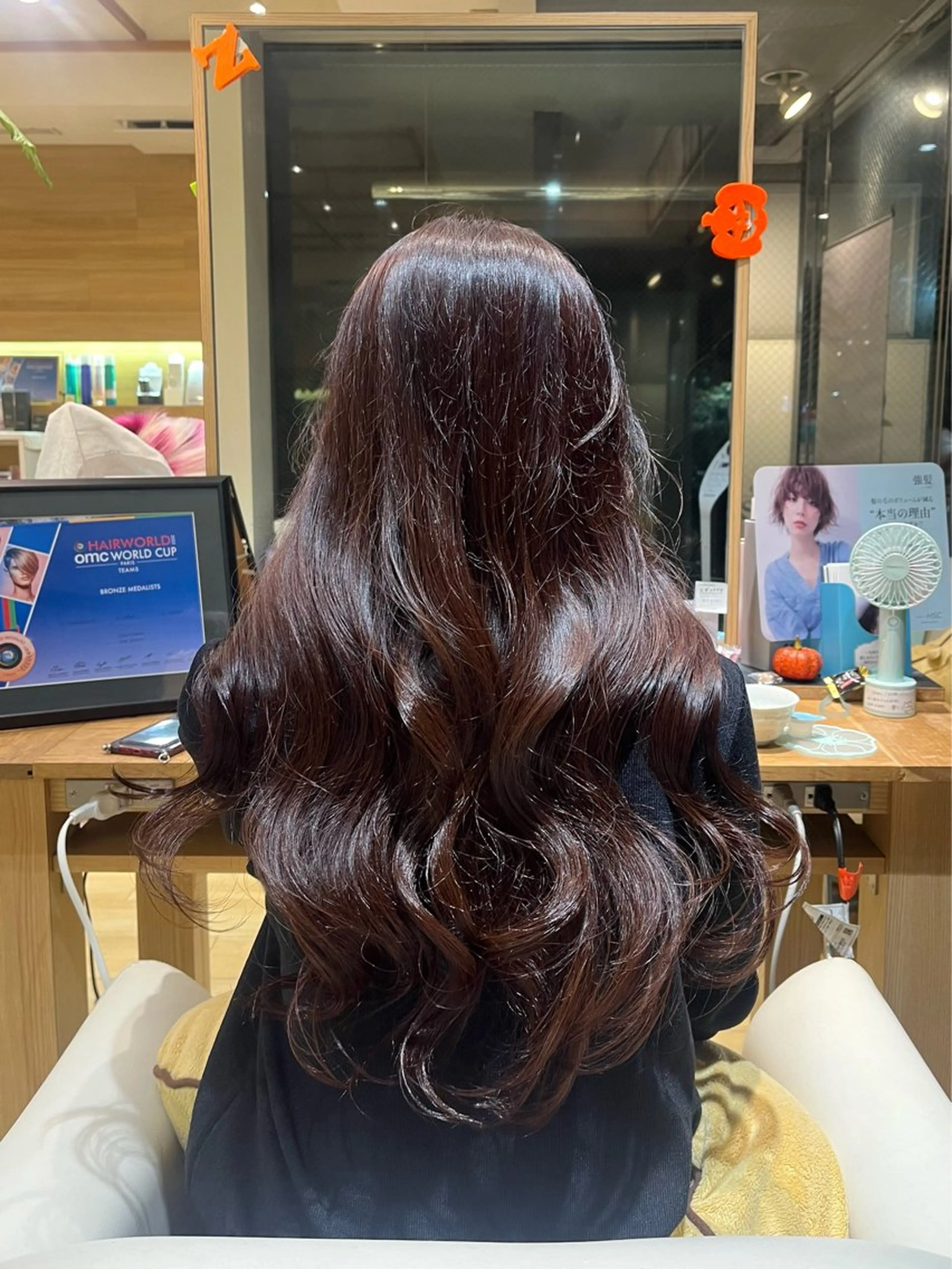 ロング カラー ベージュカラー Luce大宮所属・Luce/ Ayakaのヘアスタイル