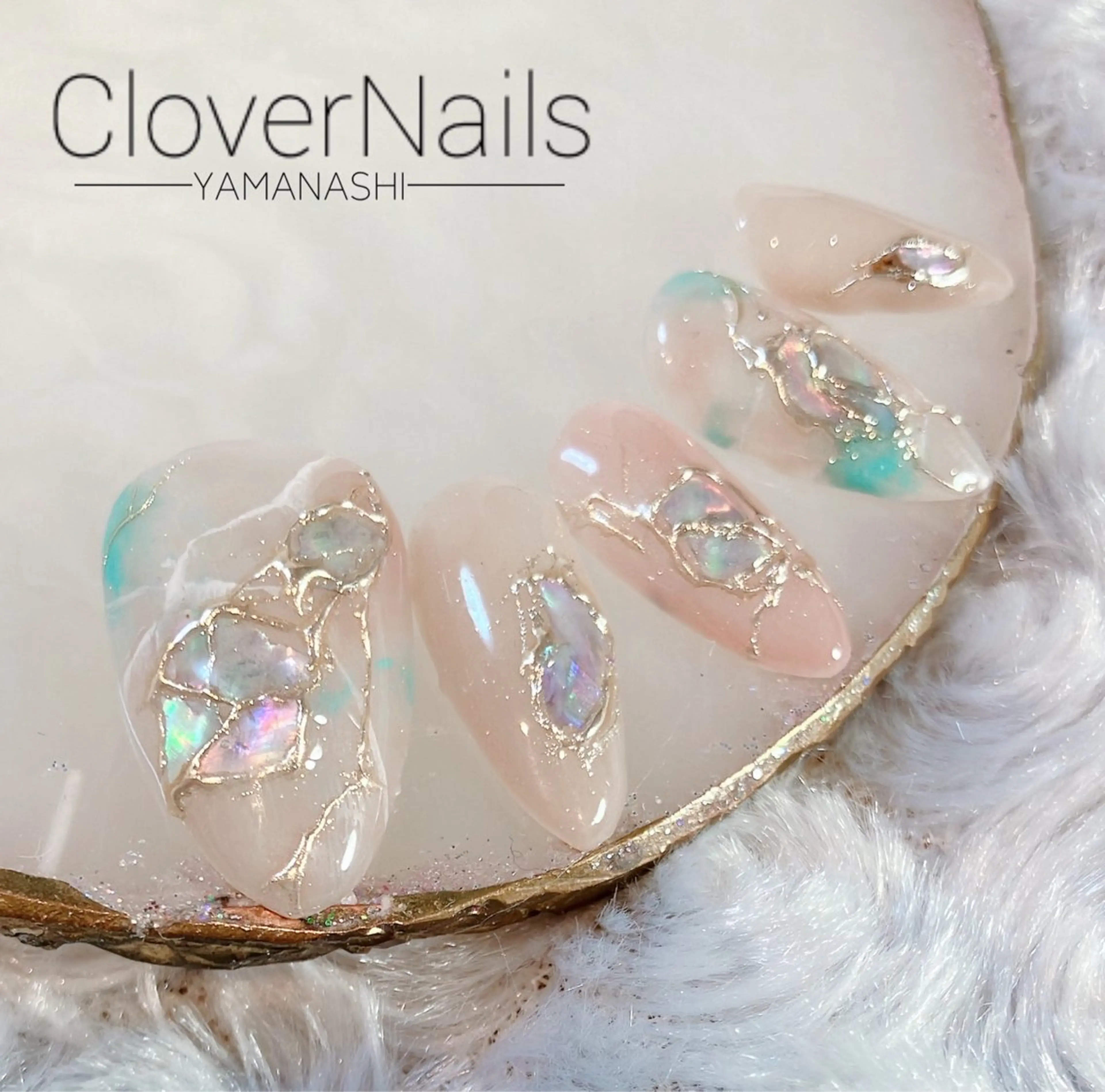 ハンドネイル　プレミアム定額デザイン　オフなしの写真