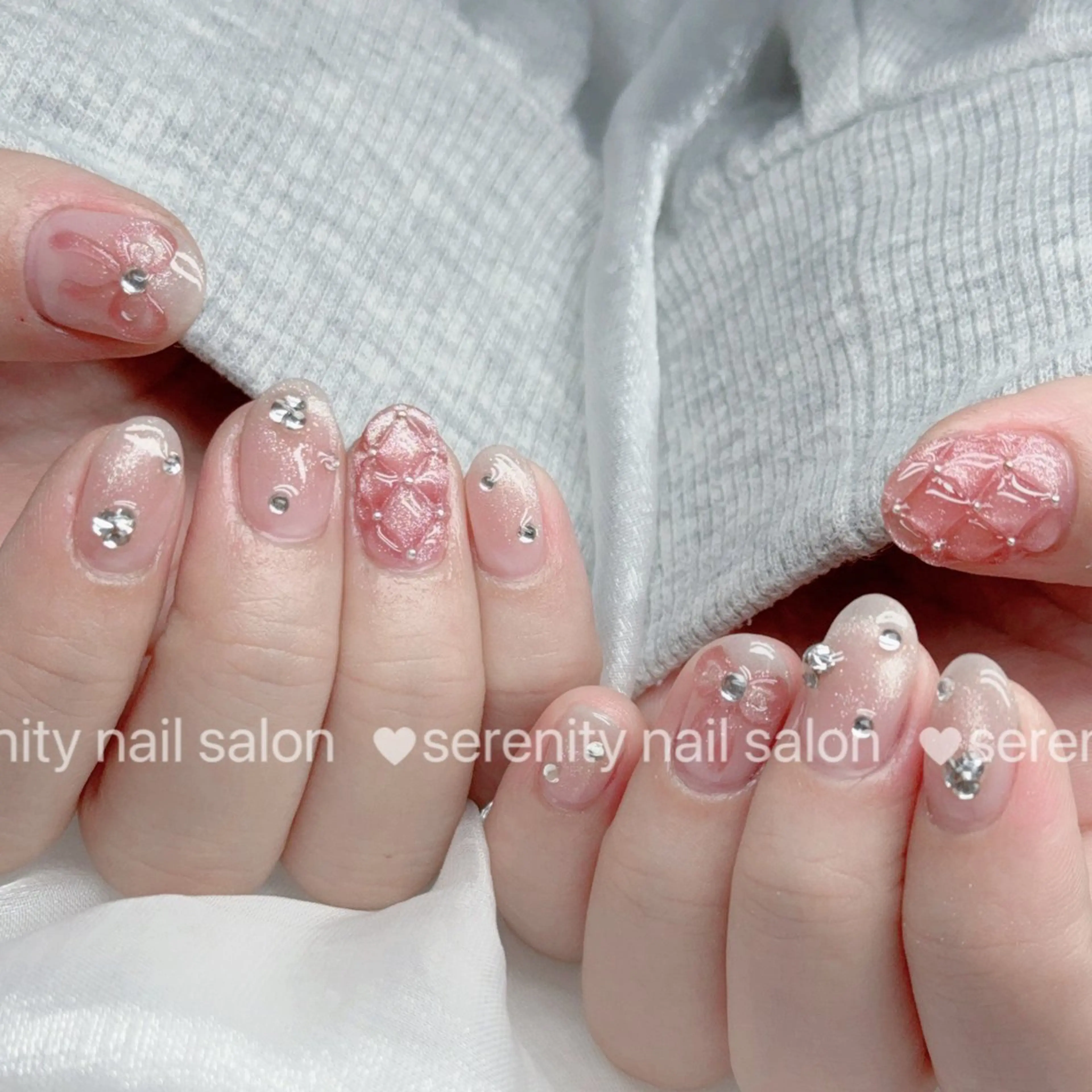 ネイル チークネイル 長さ出し フレンチネイル ジェルネイル キラキラネイル ハンドネイル ハンドケア ✨Serenity Nail salonのネイルデザイン