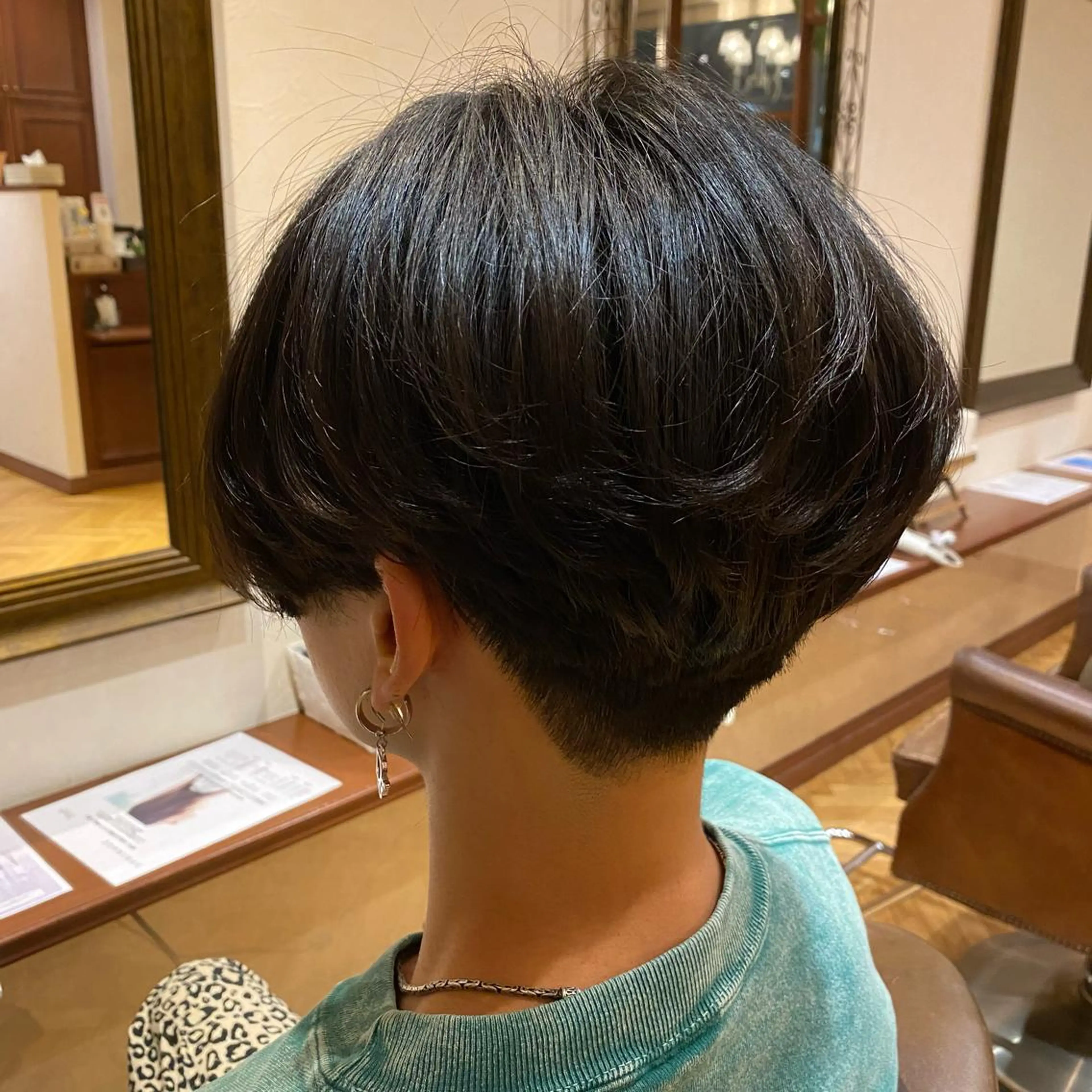 ショート メンズ カット SHIRATORI MITSUKIのヘアスタイル
