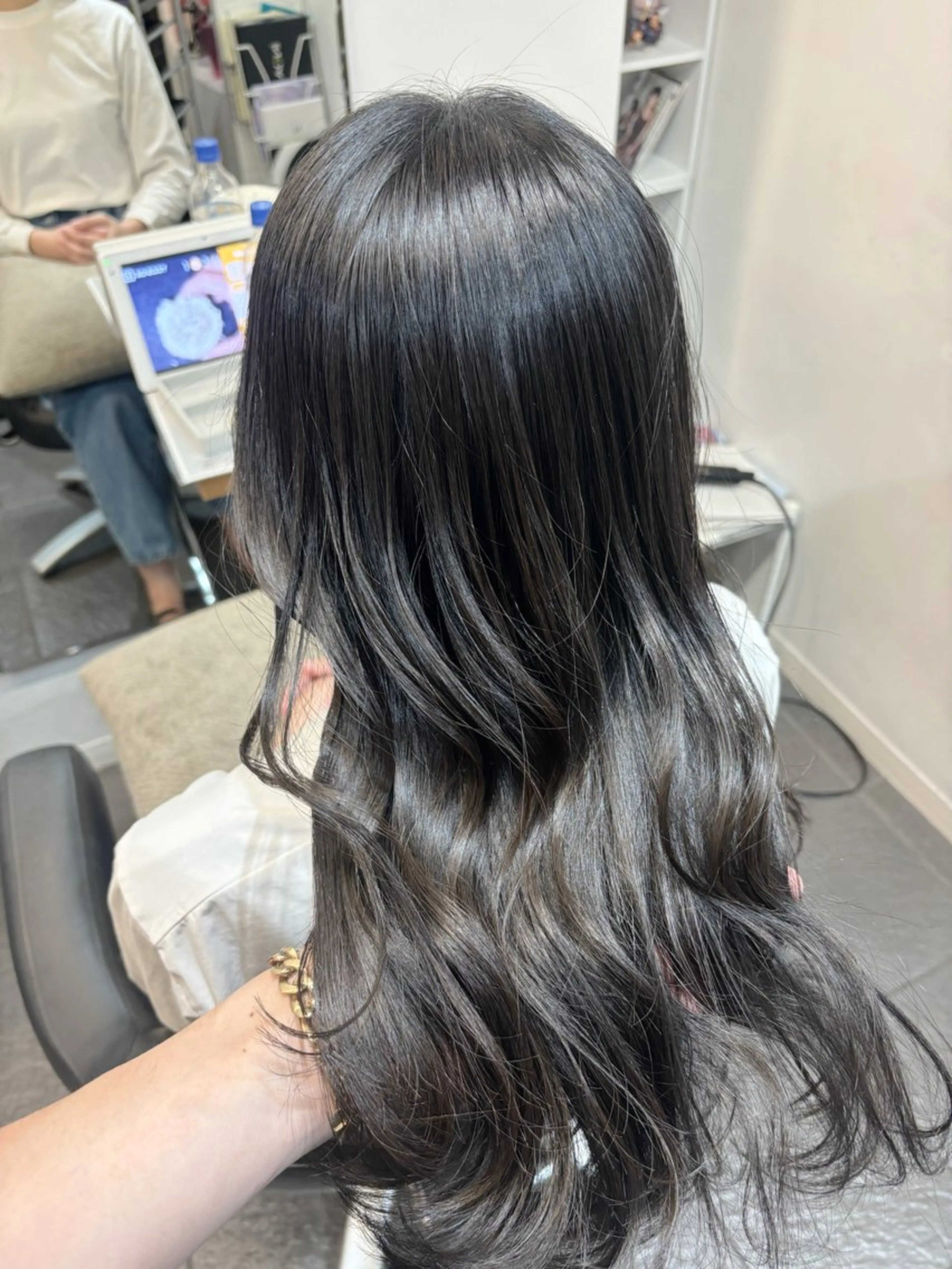 カラー ブルーカラー 透明感カラー グレージュ アイスグレージュ ヘアカラー トリートメント ヘッドスパ グレージュ/髪質改善 Yamato.hのヘアスタイル