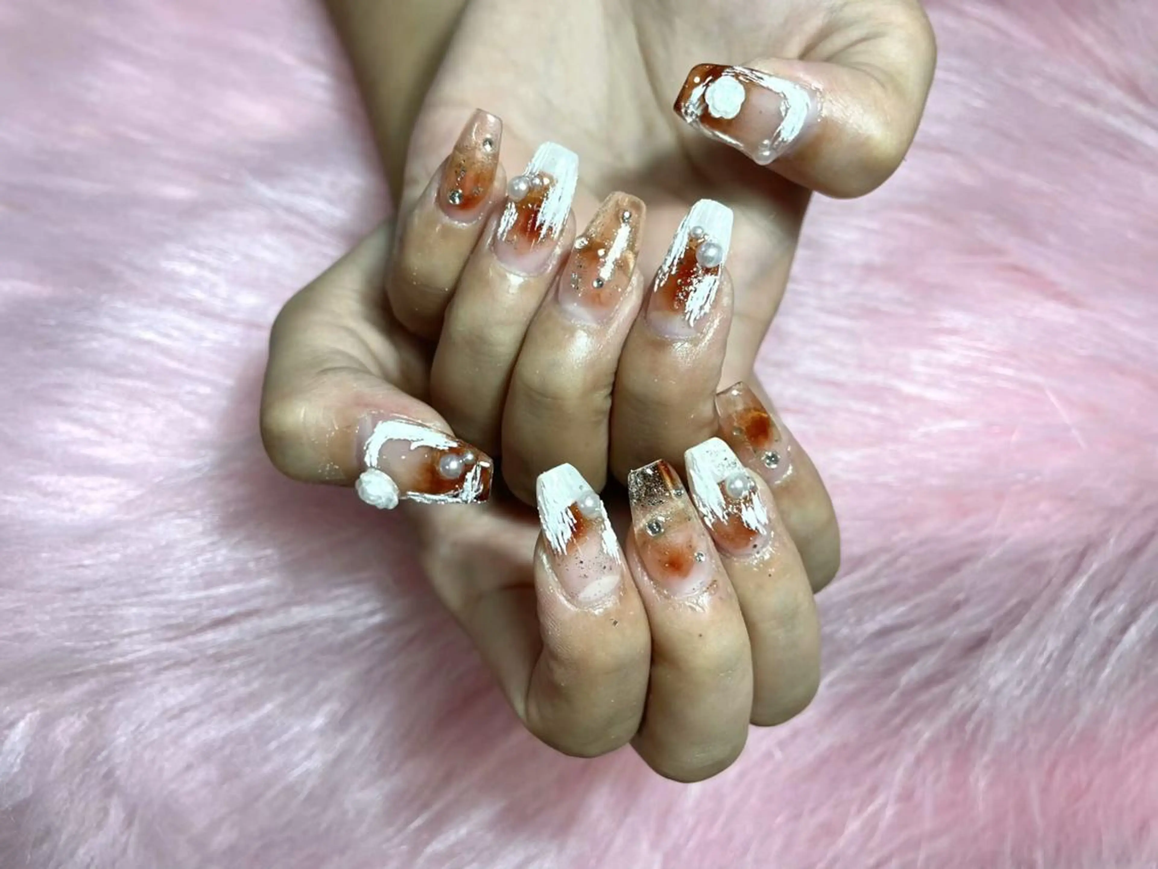 ネイル ハンドネイル ハンドケア DEMAIN- 🌹のネイルデザイン