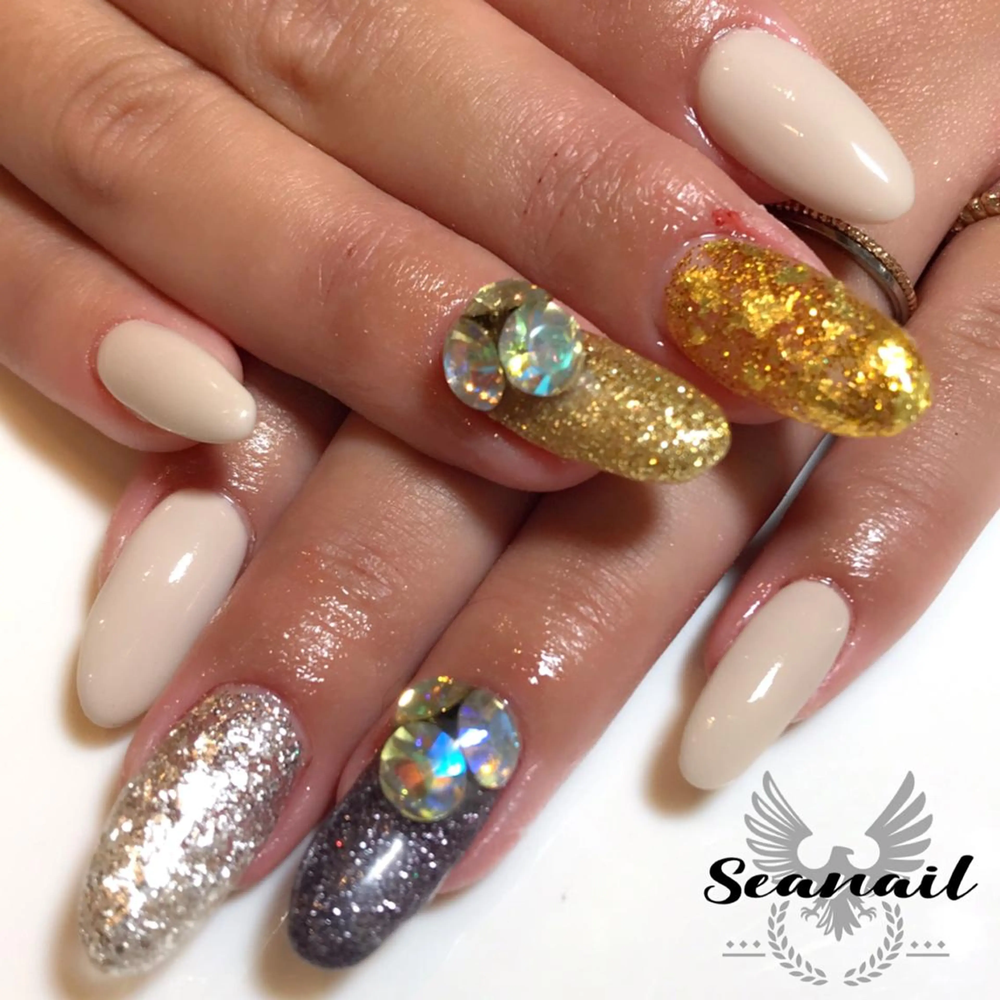 ネイル 小尾 栞のネイルデザイン