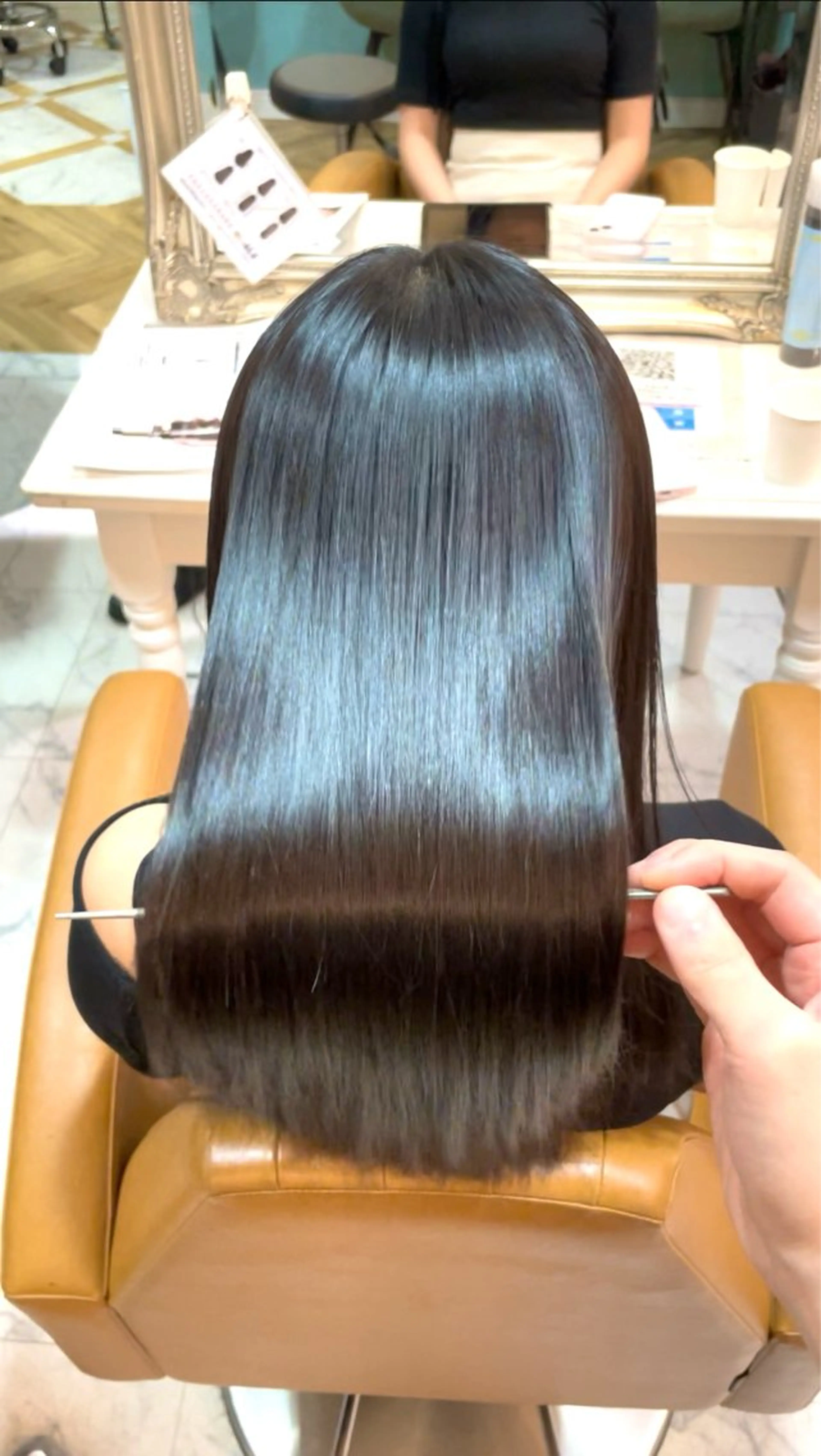 ロング 髪質改善 韓国風ヘア レイヤーカット ロング 縮毛矯正 カット 縮毛矯正 トリートメント 美髪縮毛矯正🤍 髪質改善/Shinaのヘアスタイル