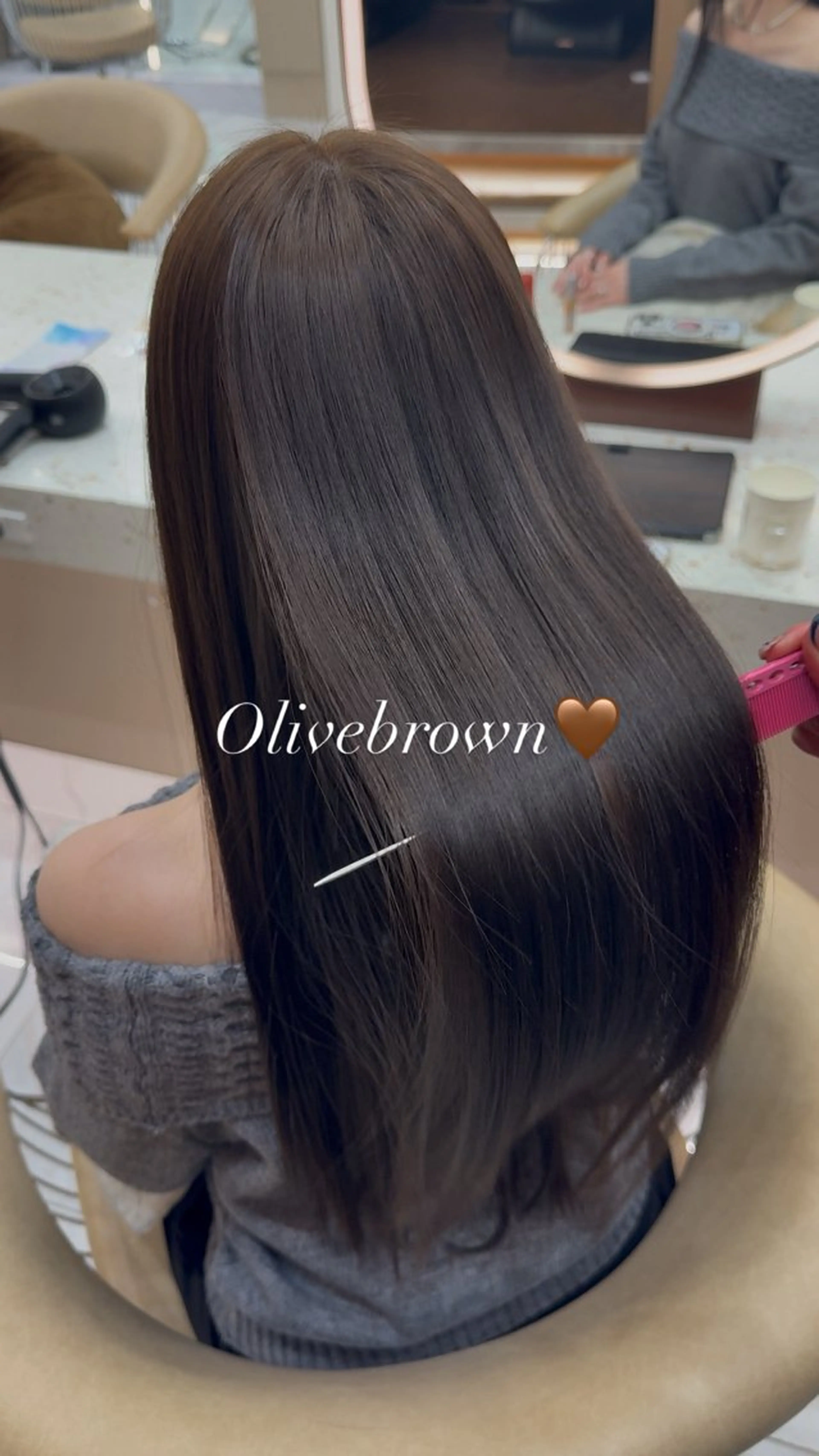 セミロング ヘアカラー トリートメント 艶ブラウン/暖色 カラー/髪質改善みほのヘアスタイル