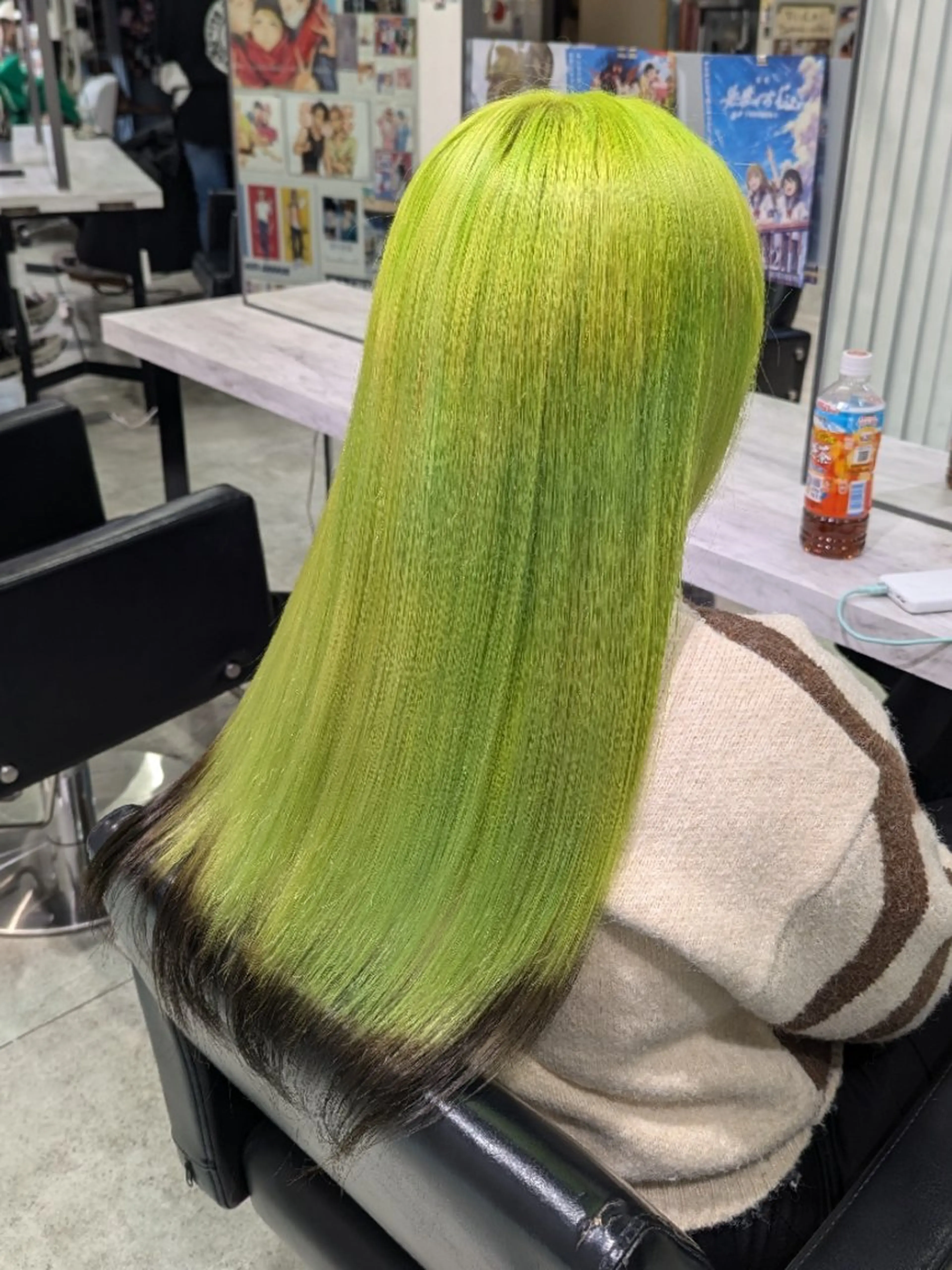 カラー ロング 推しカラー🦉にじさ んじカラー🌈🕒✨のヘアスタイル