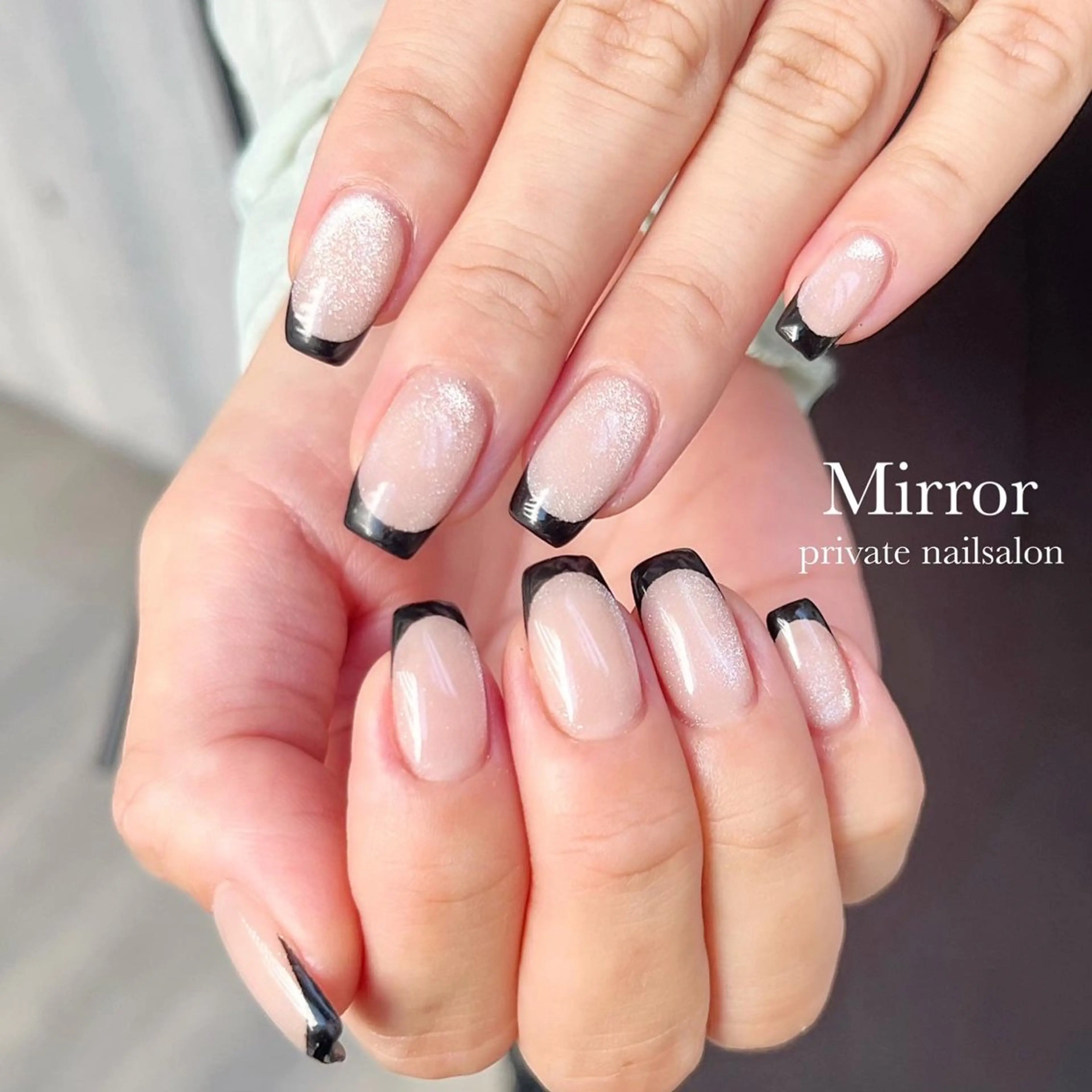 ネイル nailsalon Mirrorのネイルデザイン