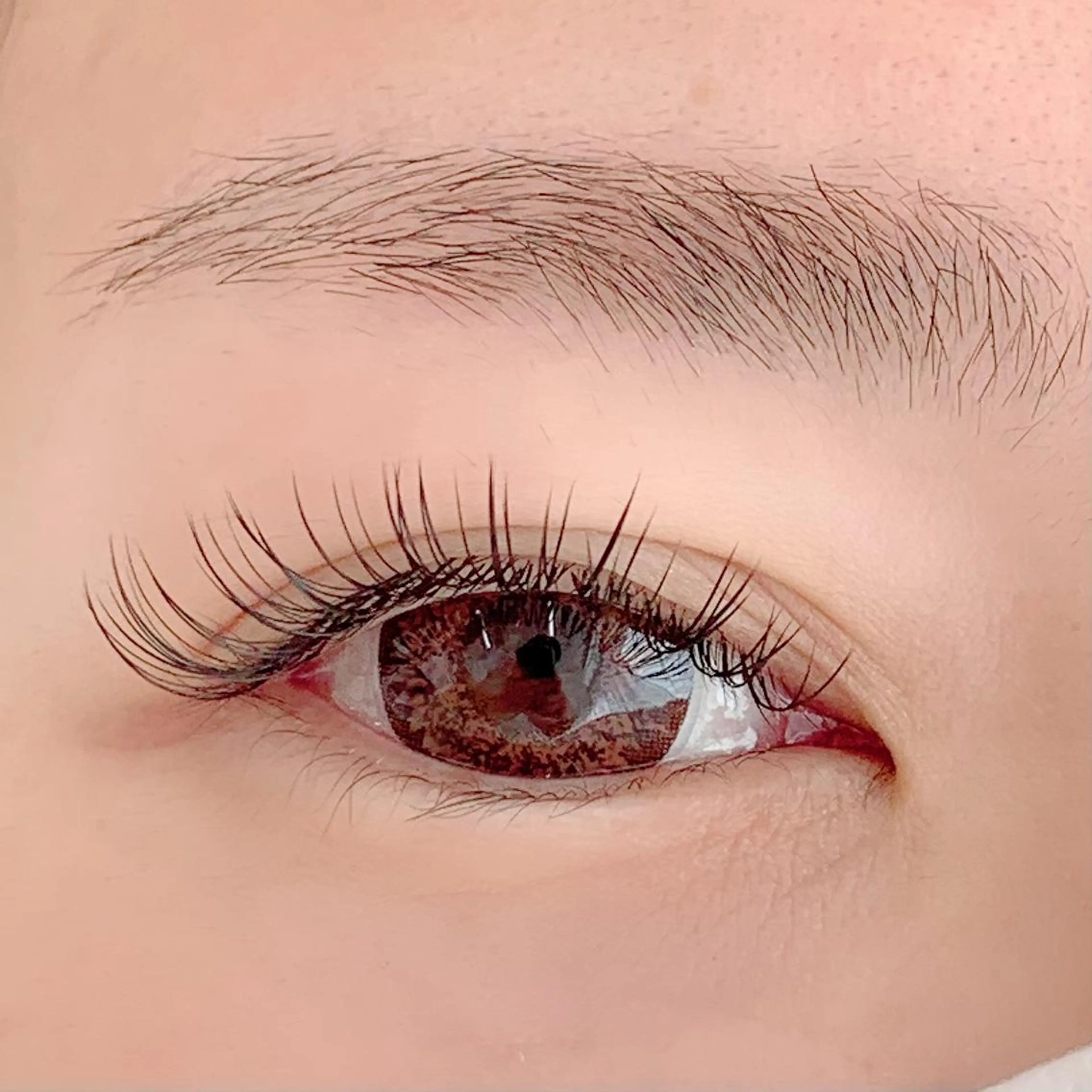 マツエク・マツパ フラットラッシュ BellFlower Aki（眉・まつげ）のマツエク・マツパデザイン