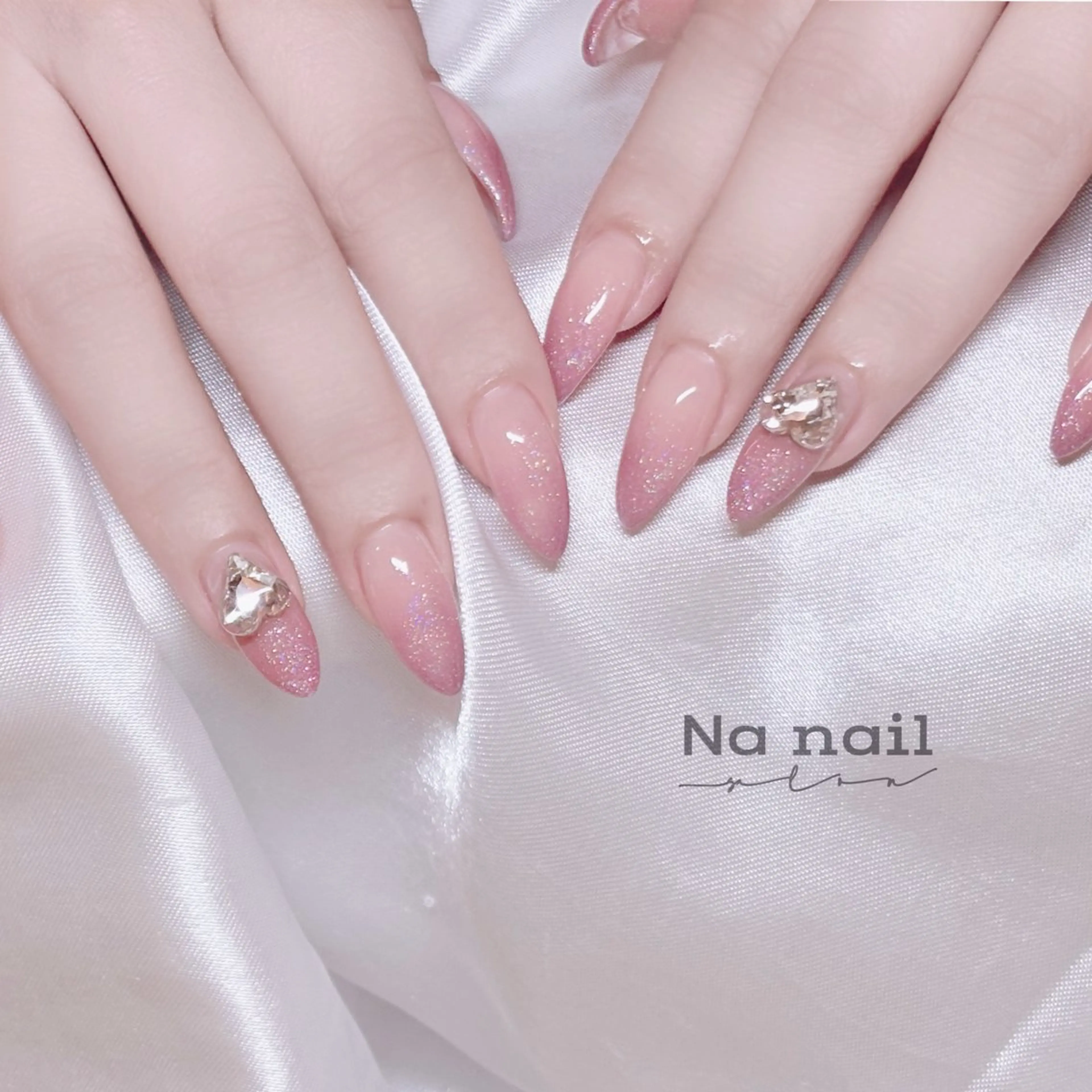 ネイル チークネイル フラッシュネイル フレンチネイル ジェルネイル グラデーション ハンドネイル CC Nail 高田馬場のネイルデザイン