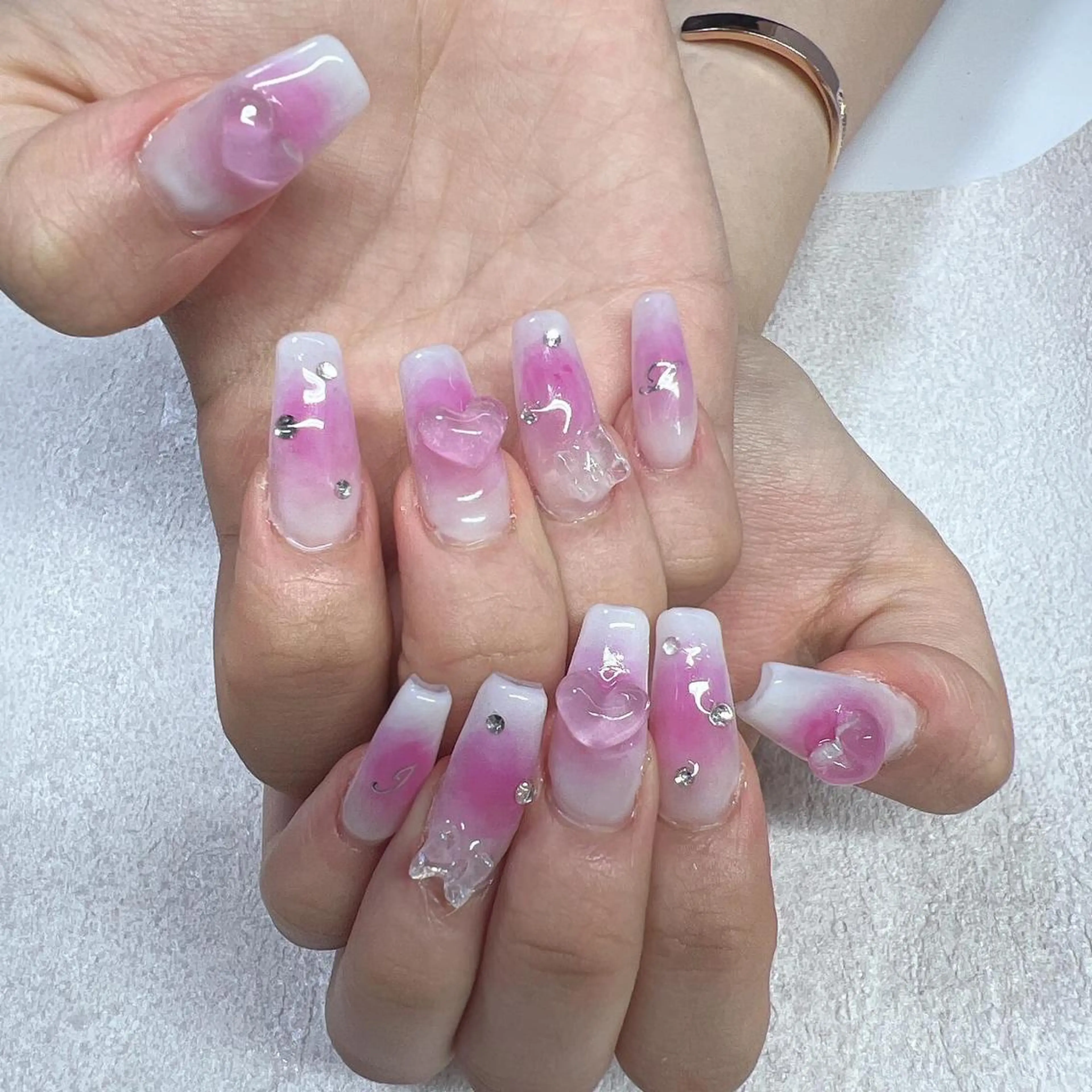 ネイル Rire_eye+beauty_nail所属・Rire_ nail_yukiのネイルデザイン