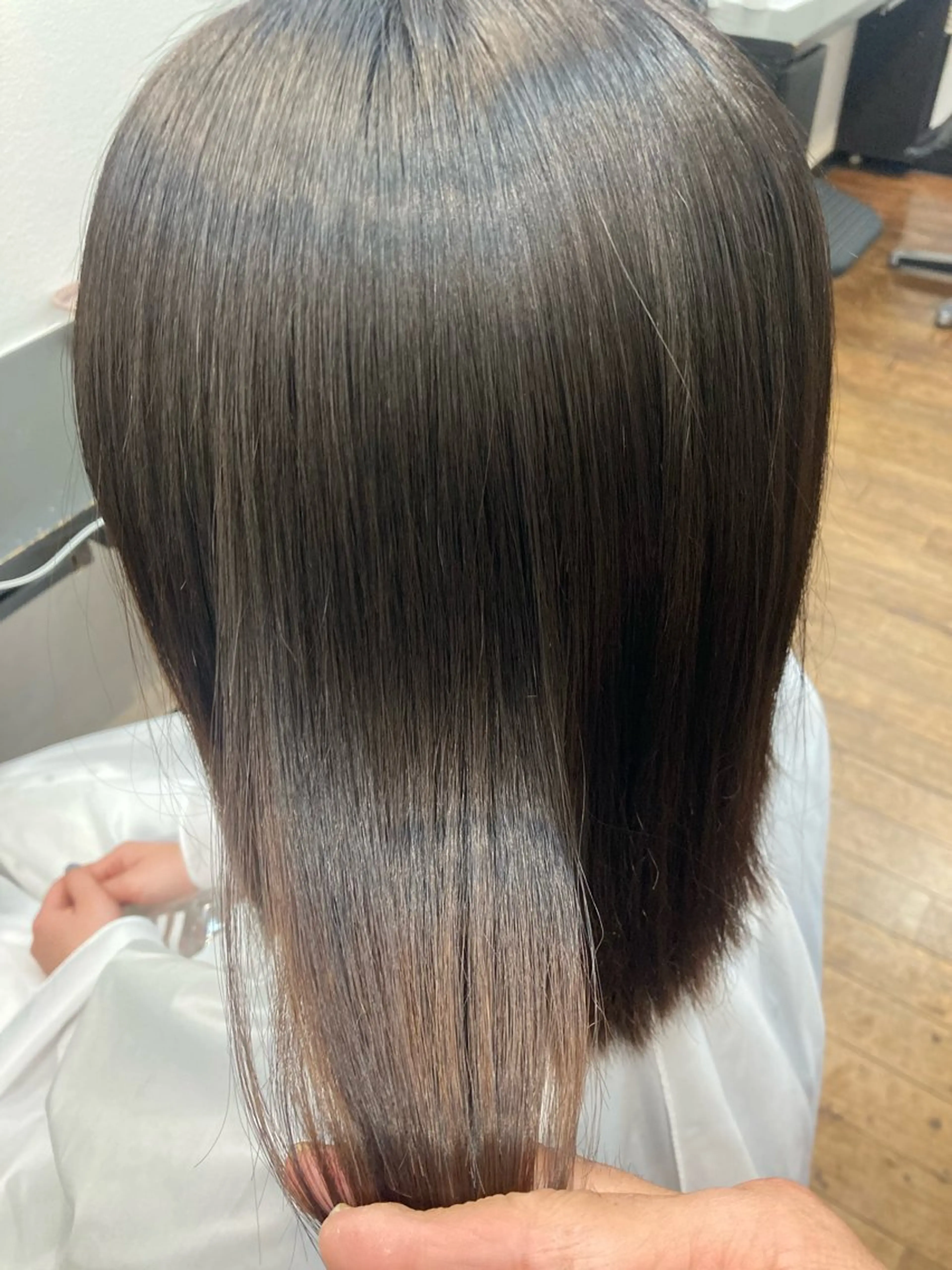 ミディアム 縮毛矯正 縮毛矯正🌈 三浦暢輝のヘアスタイル