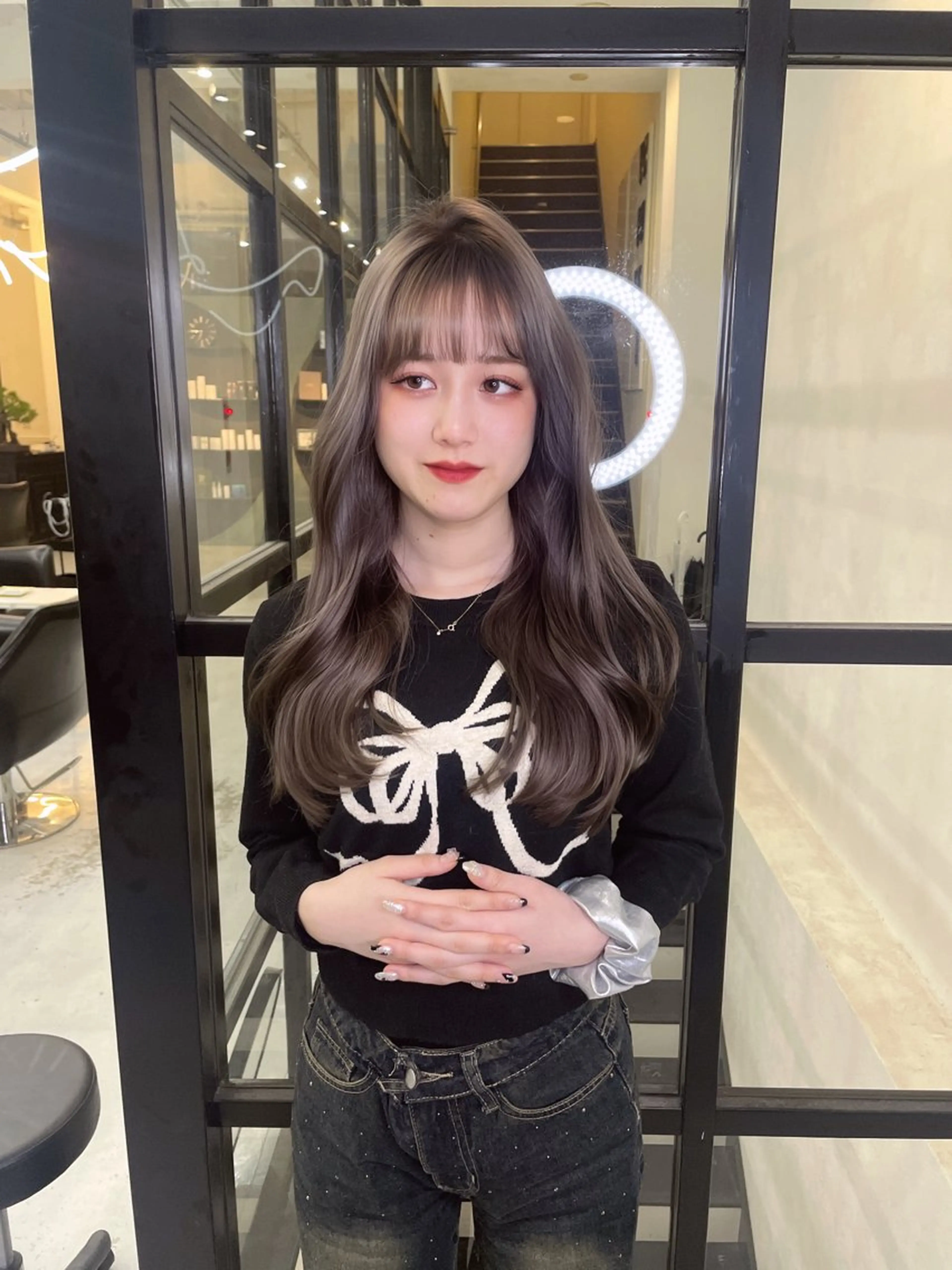 ロング ヘアカラー MaisonHALU さくらのヘアスタイル