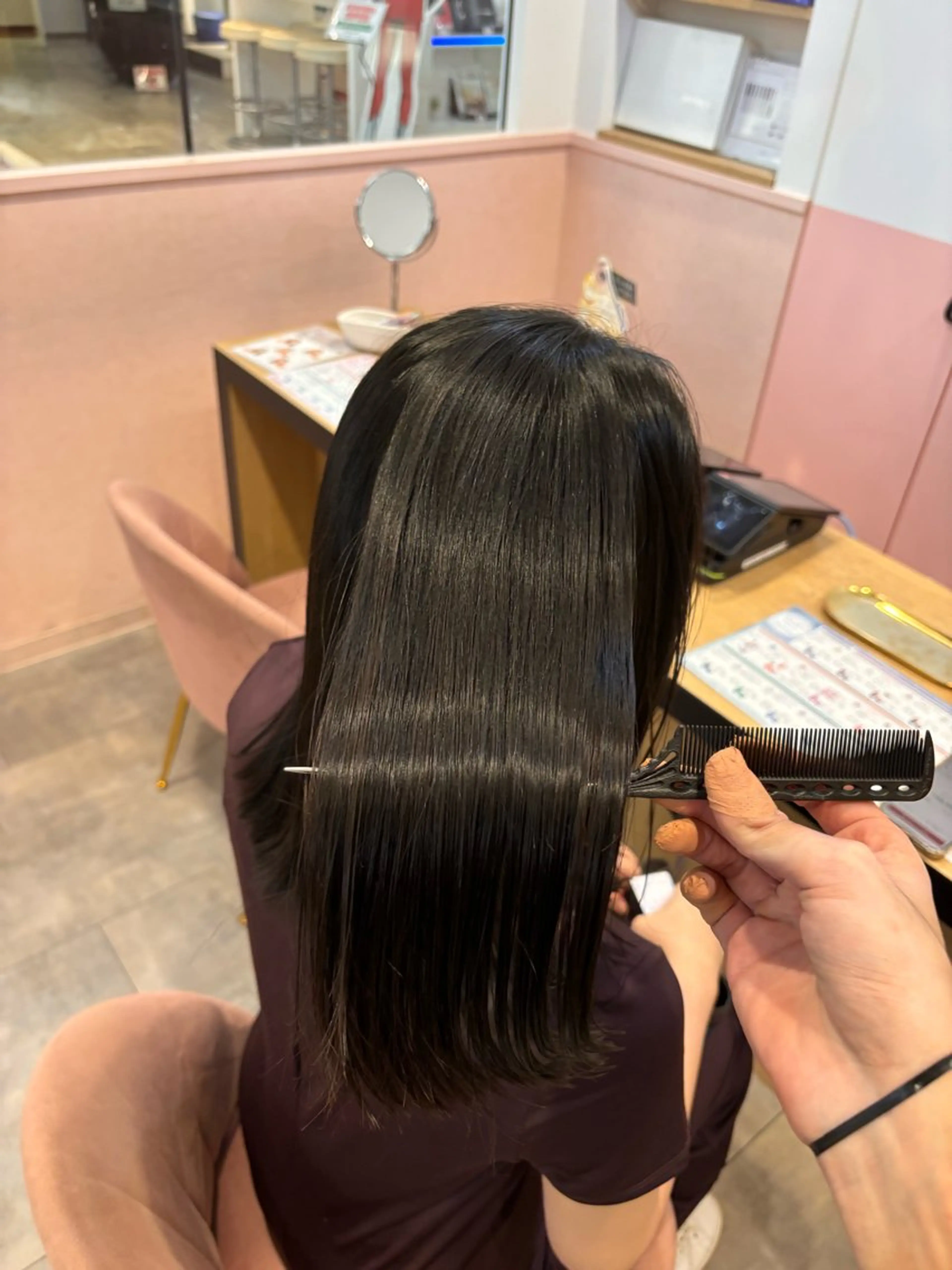 ロング 伸ばしかけ 髪質改善 縮毛矯正 髪質改善 田中大貴のヘアスタイル