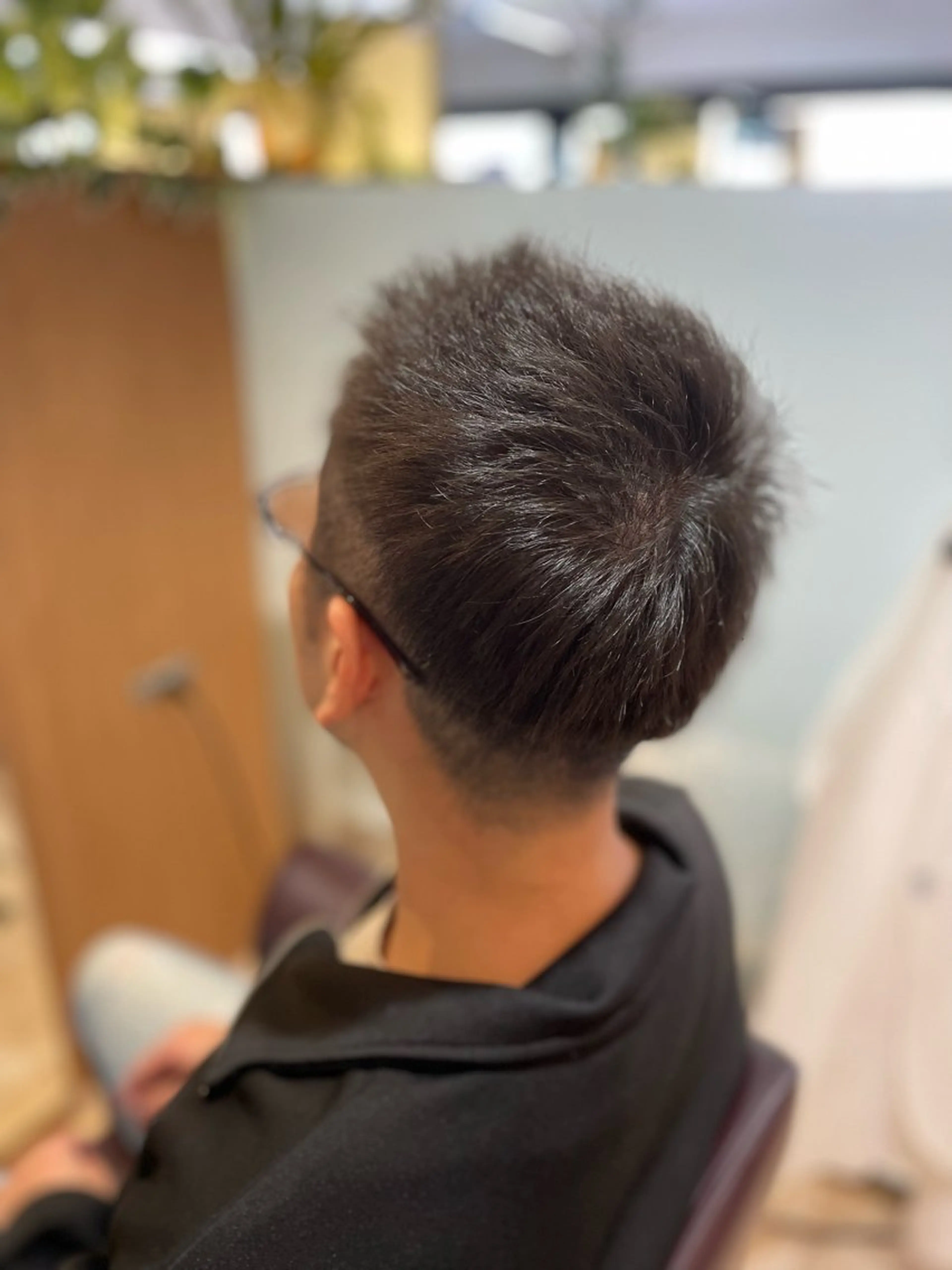 ショート カラー メンズ アッシュ 透明感カラー L by first所属・ヘアスタイリスト 🔥aikoのヘアスタイル