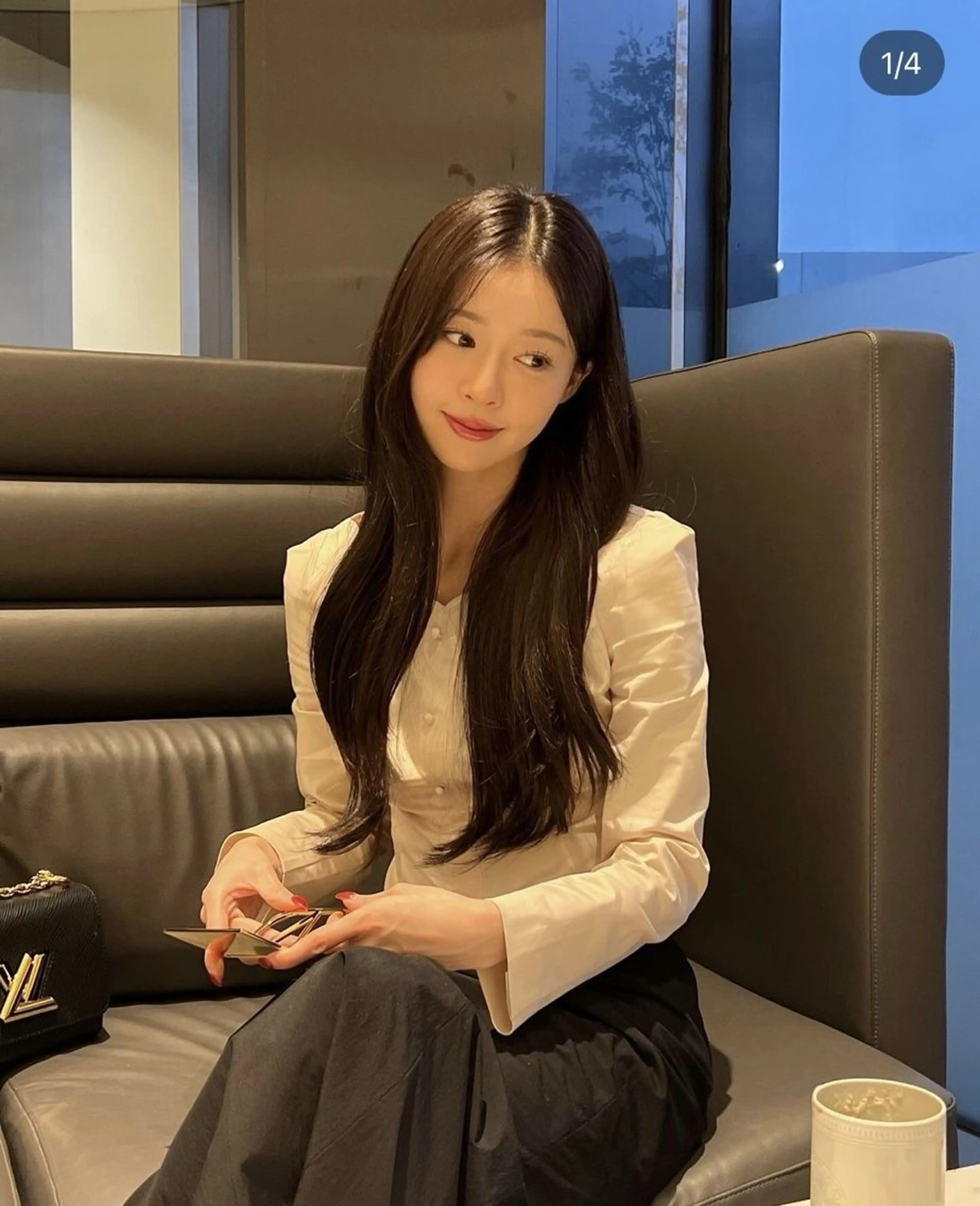 ロング カラー カット ヘアカラー トリートメント 莉乃/縮毛矯正/髪質 改善/艶カラーのヘアスタイル