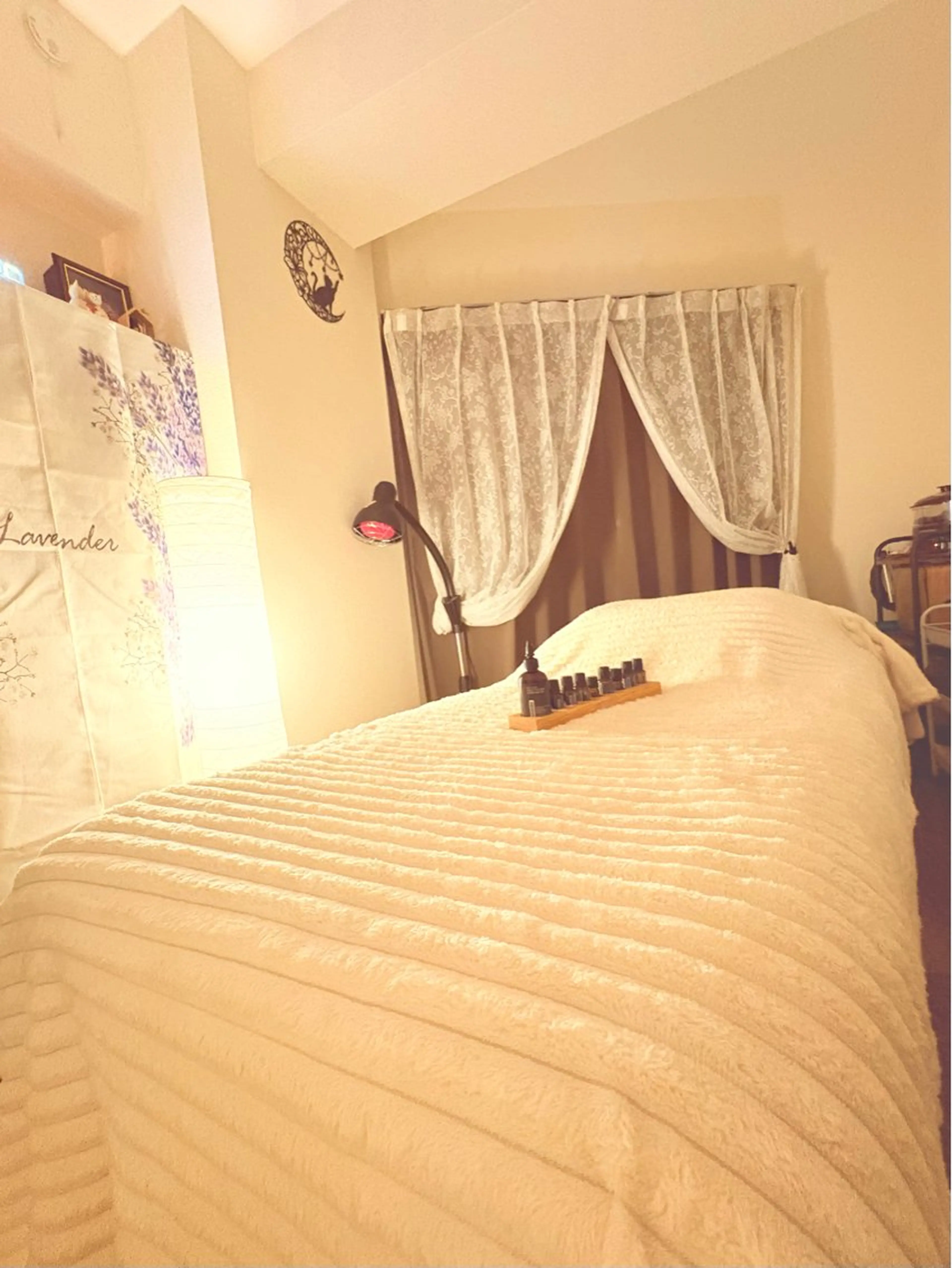 こり解消オイルリンパ ムーンリズムのエステ・リラクイメージ