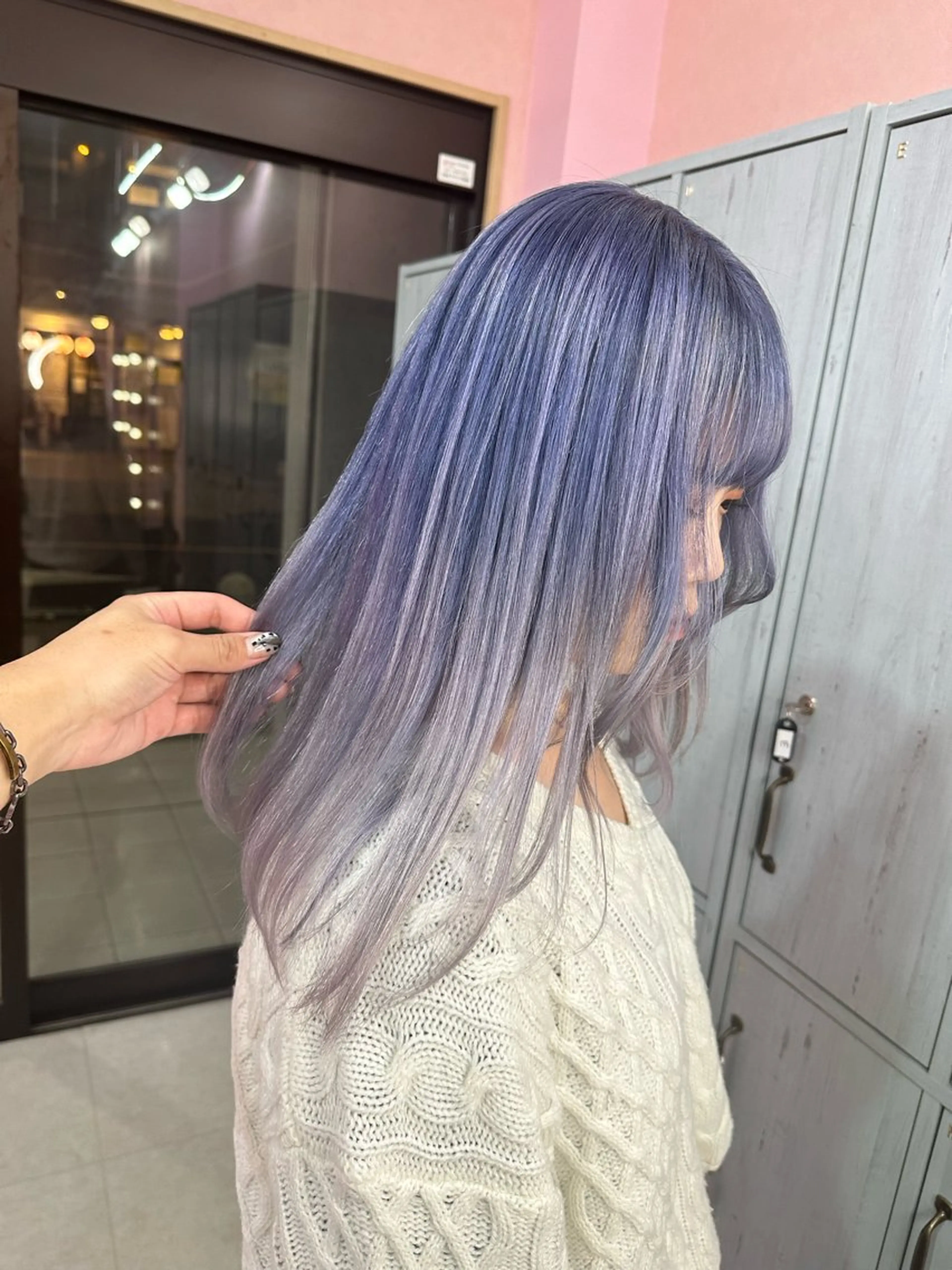 セミロング カラー ヘアカラー トリートメント ブリーチ人気No.1 MANATO🎨🌈のヘアスタイル