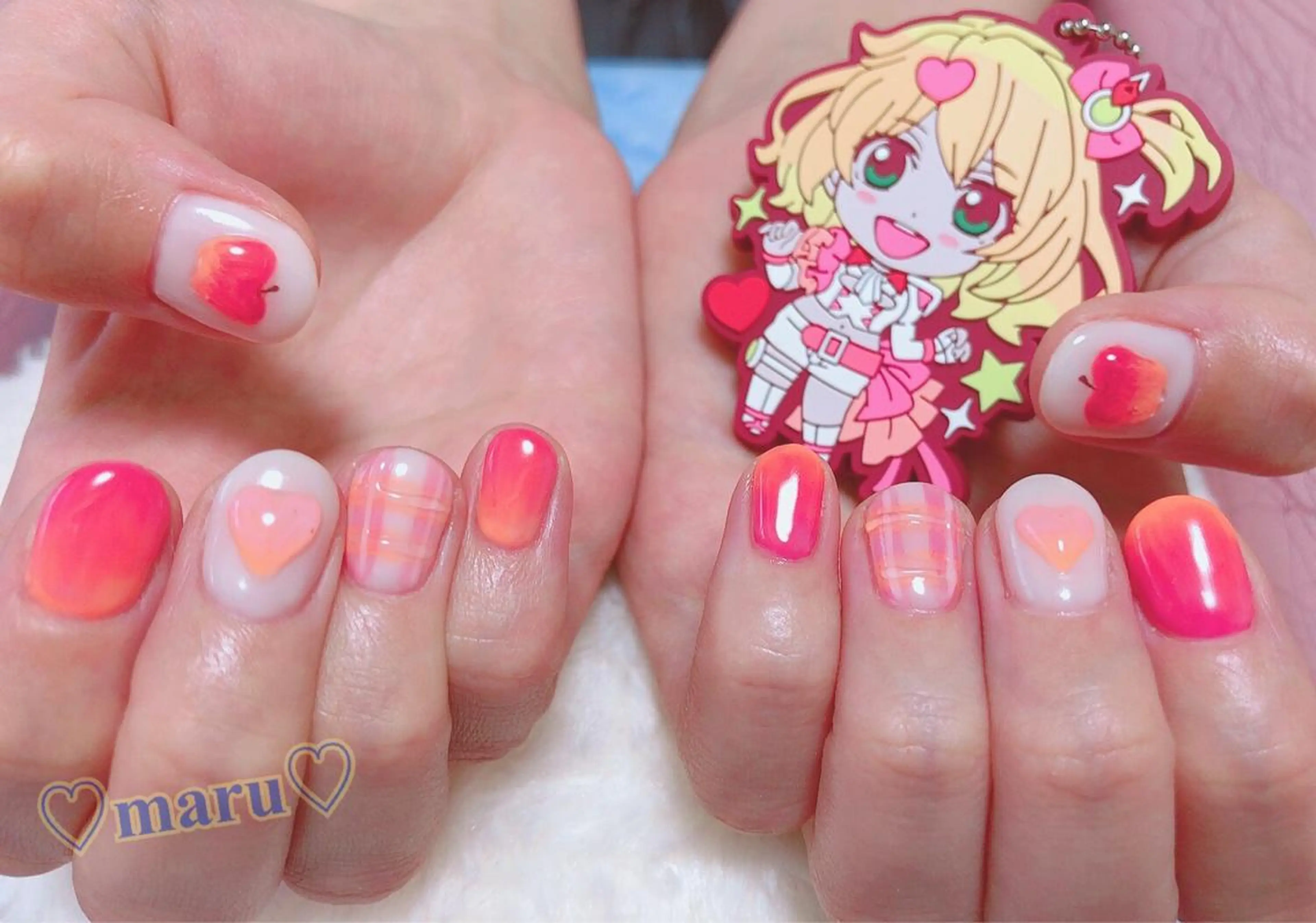 ネイル ハンドネイル フットネイル まるみ ♡のネイルデザイン