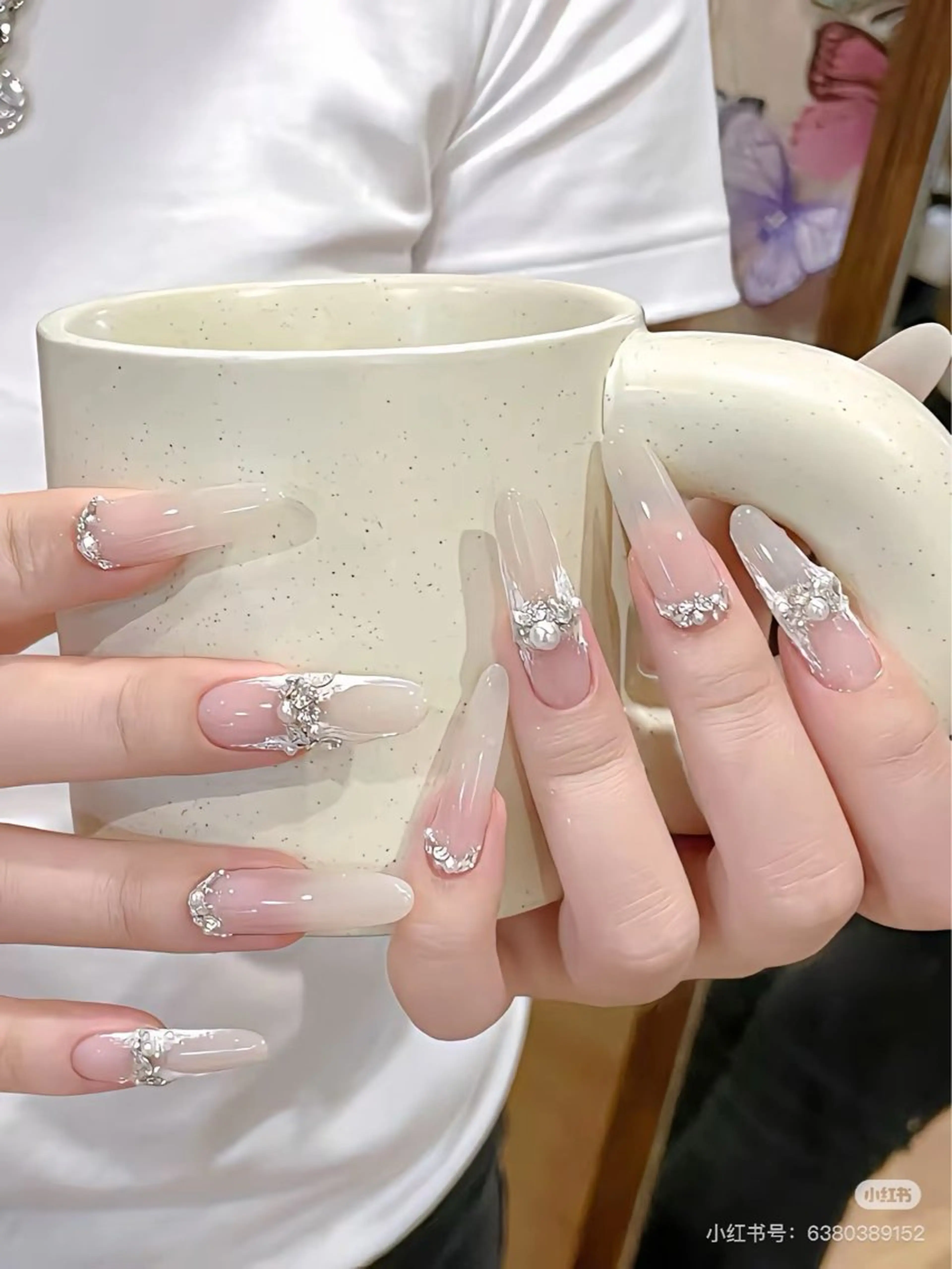 ネイル 成人式 ジェルネイル ロングネイル マグネットネイル 大理石ネイル(マーブル) ハンドネイル MoMoA Nail ネイル長さ出し専門店のネイルデザイン